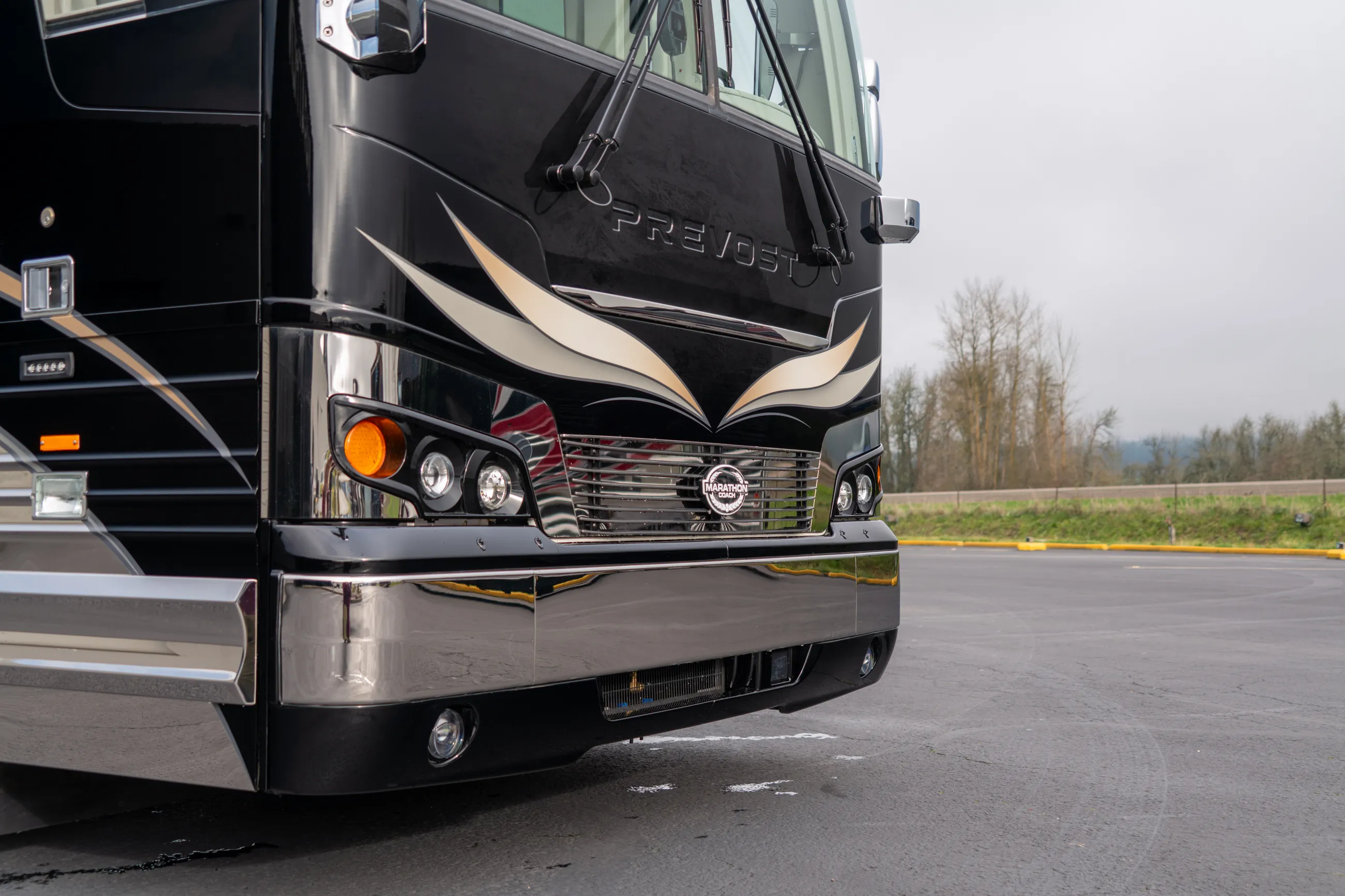 Marathon Coach #1417 | Luxury Motorcoach for Sale