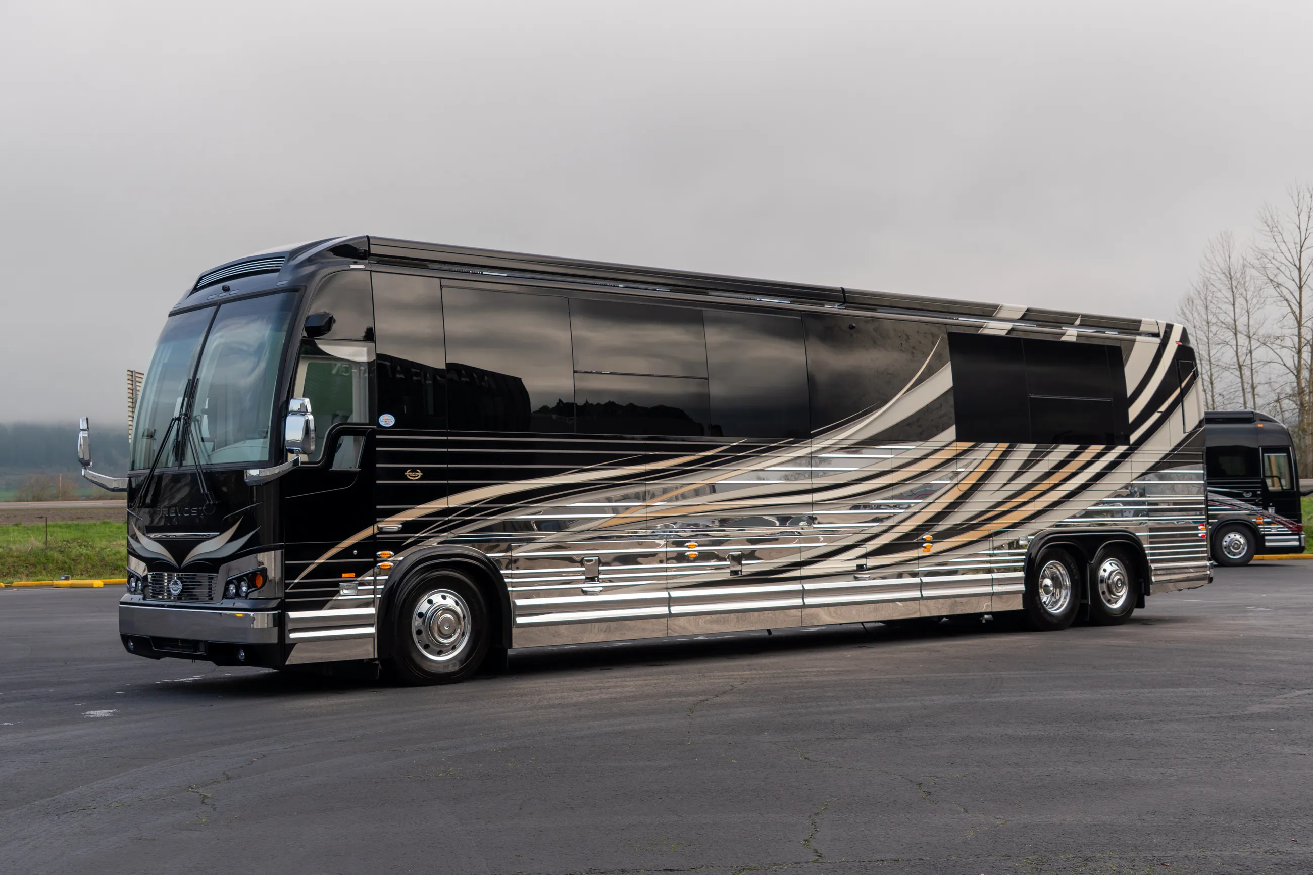 Marathon Coach #1417 | Luxury Motorcoach for Sale