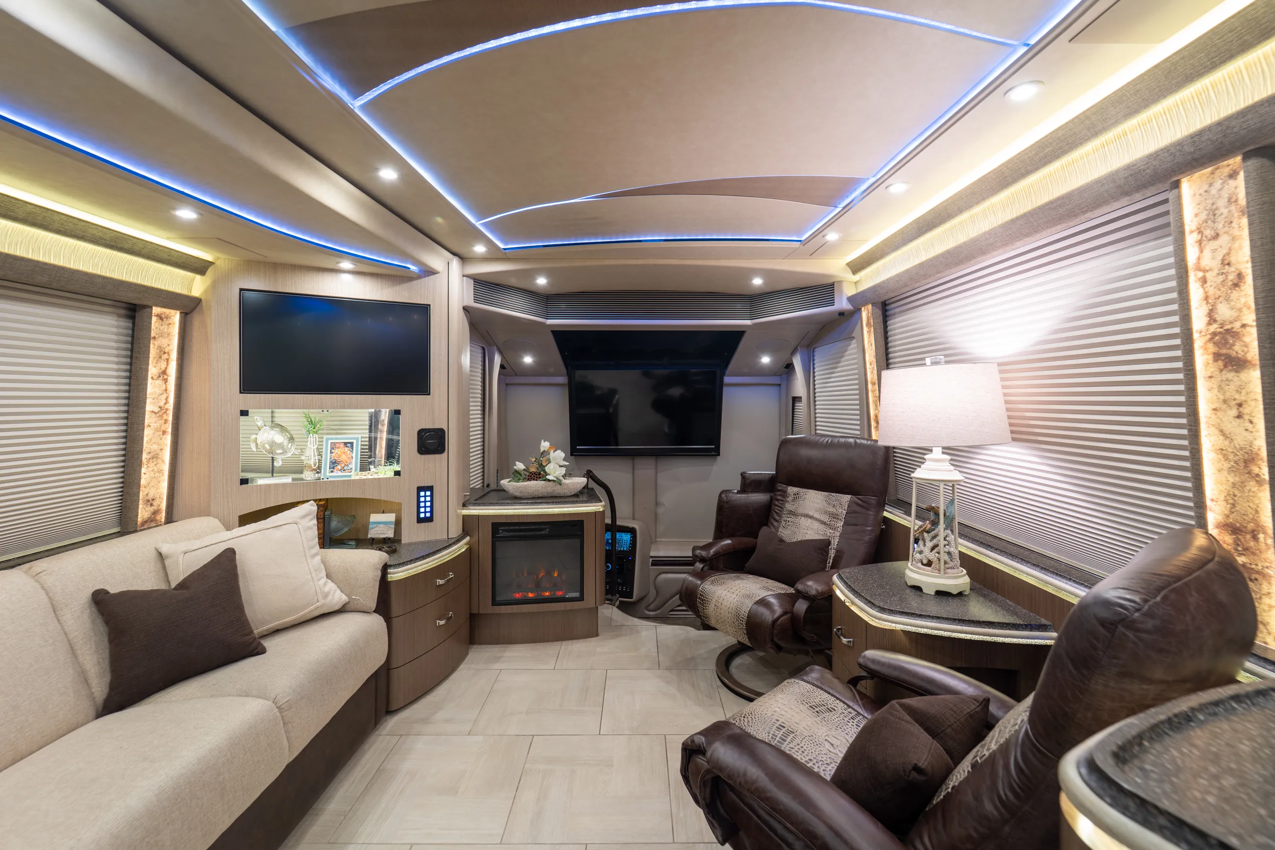 Marathon Coach #1309 | Luxury Motorcoach for Sale