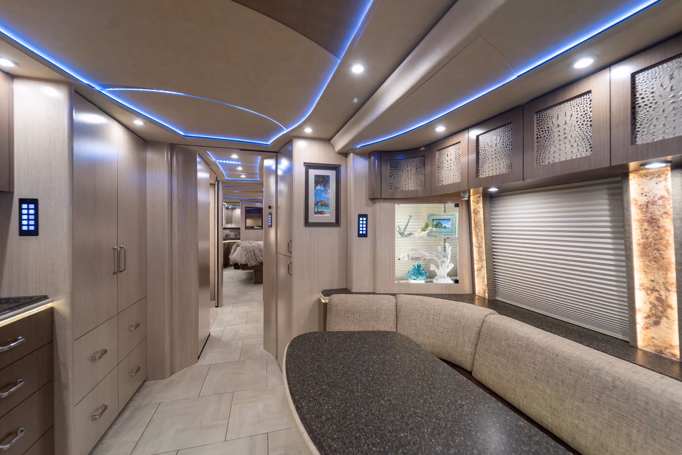 Marathon Coach #1309 | Luxury Motorcoach for Sale