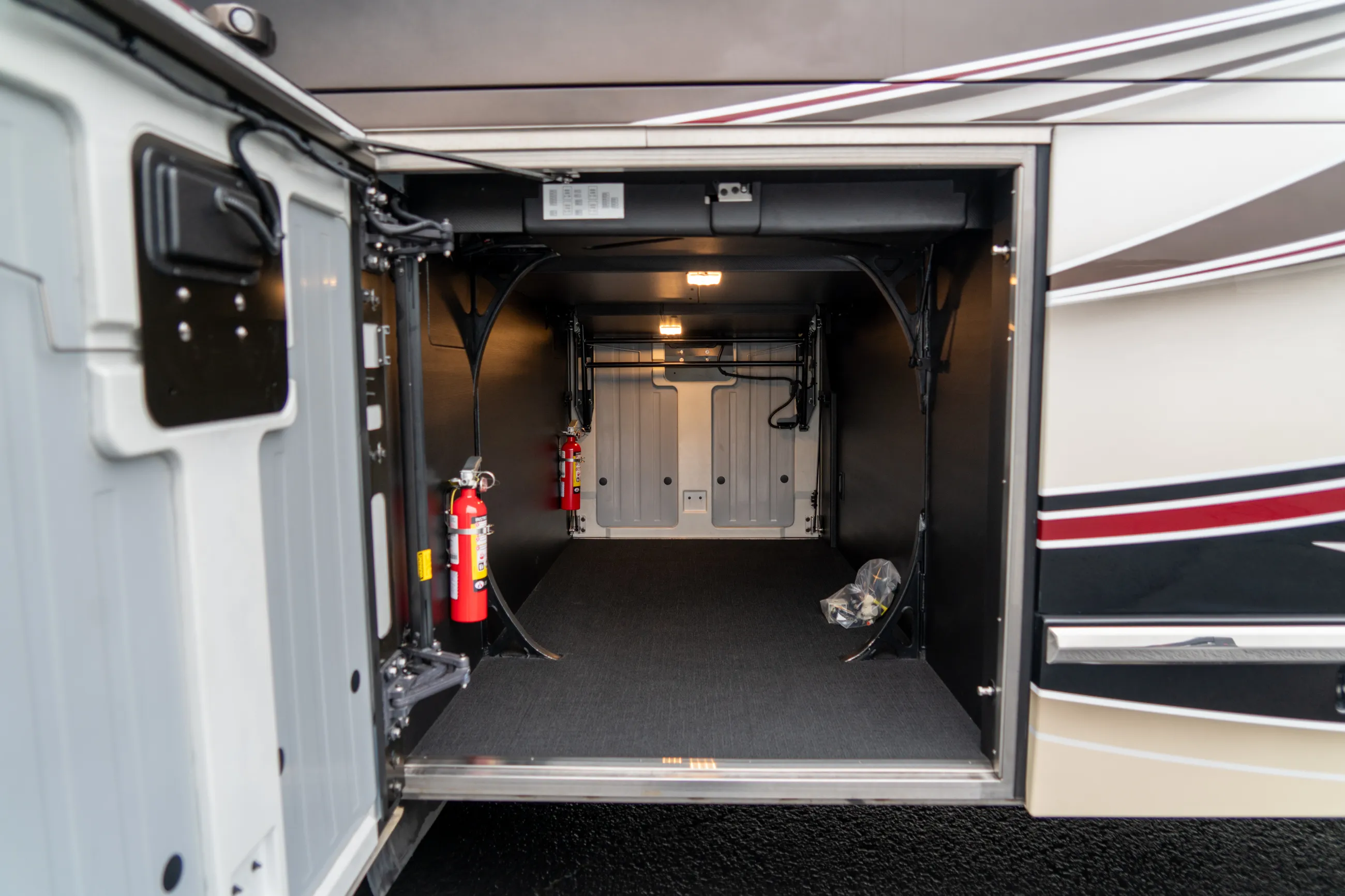 Marathon Coach #1309 | Luxury Motorcoach for Sale