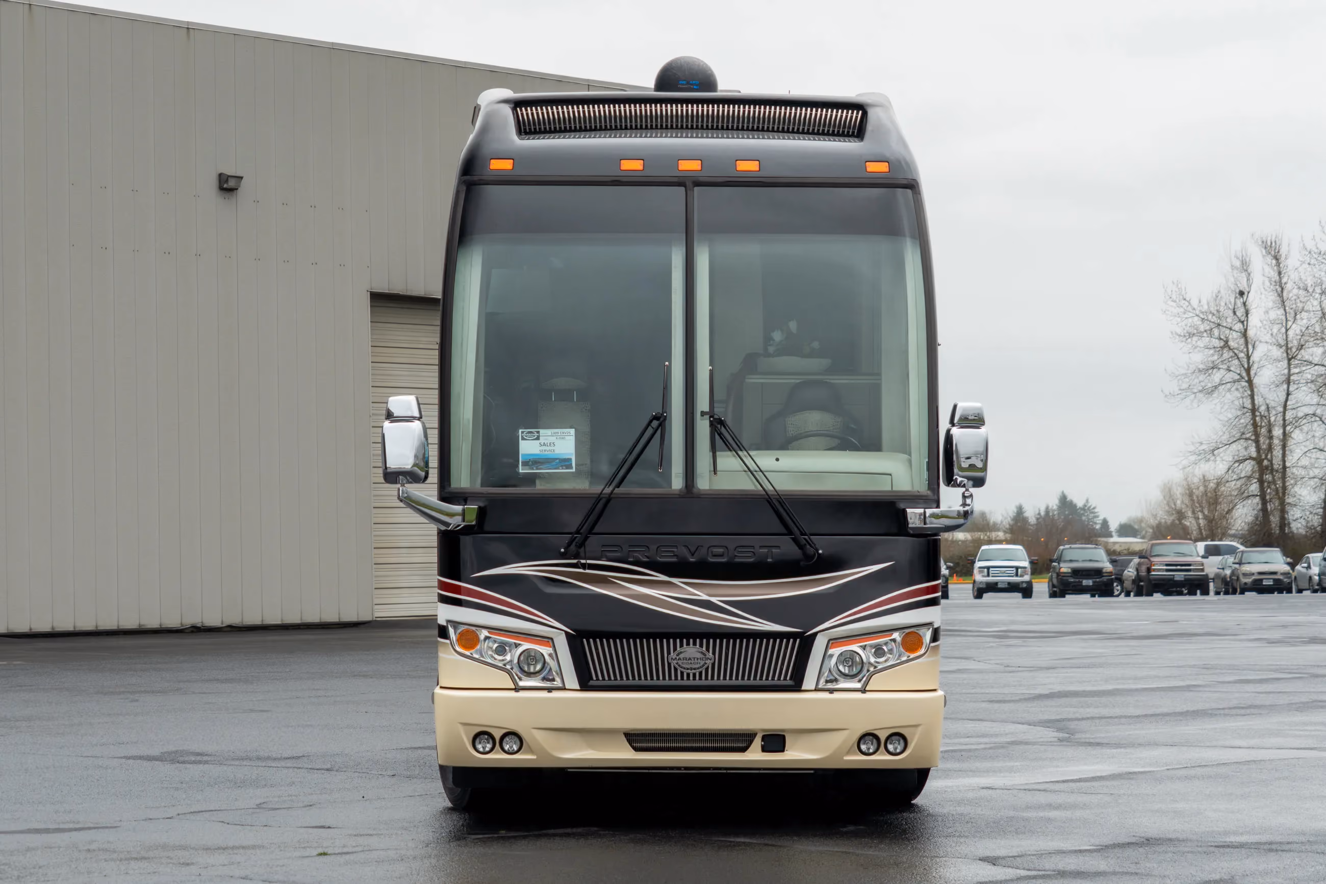 Marathon Coach #1309 | Luxury Motorcoach for Sale