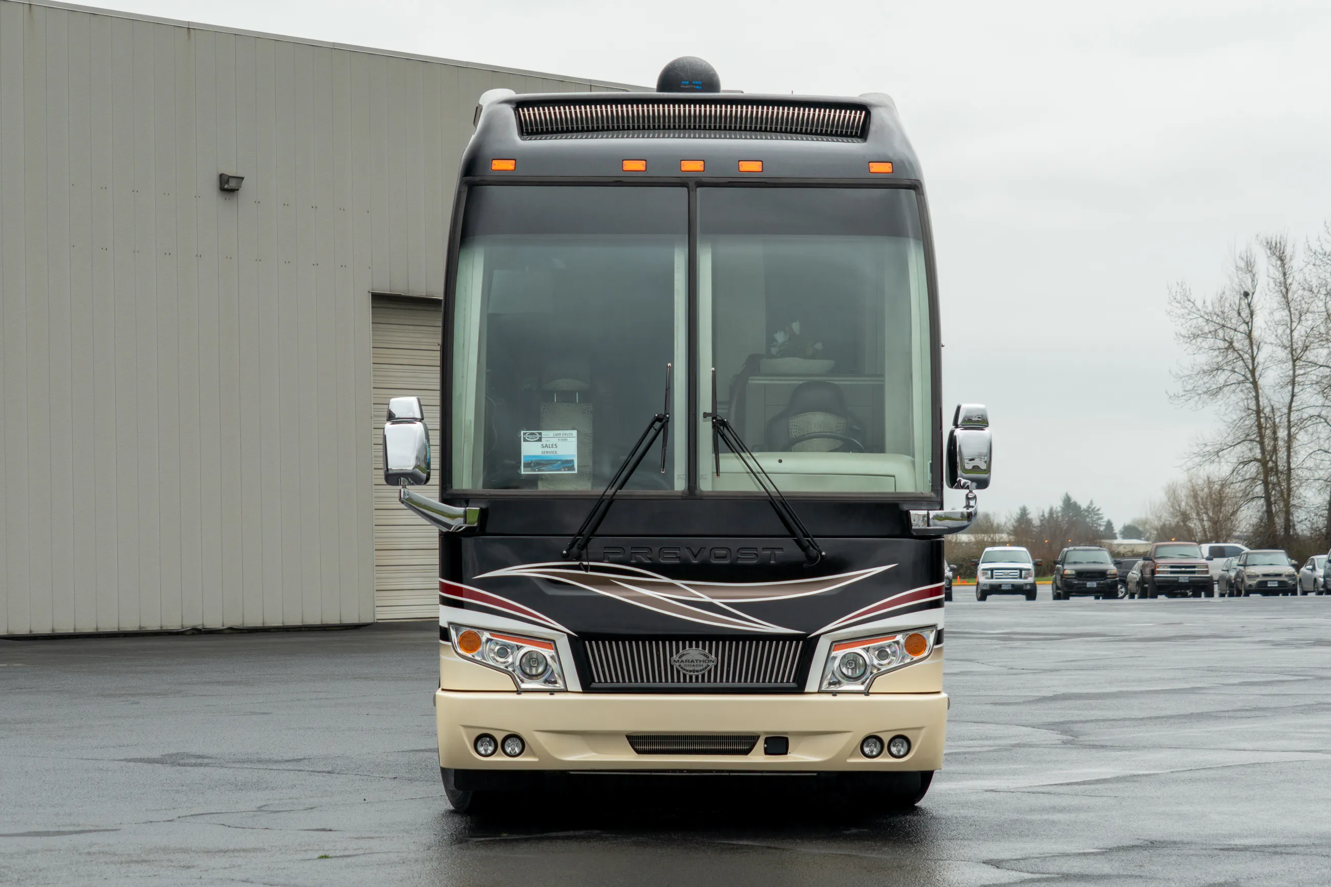 Marathon Coach #1309 | Luxury Motorcoach for Sale