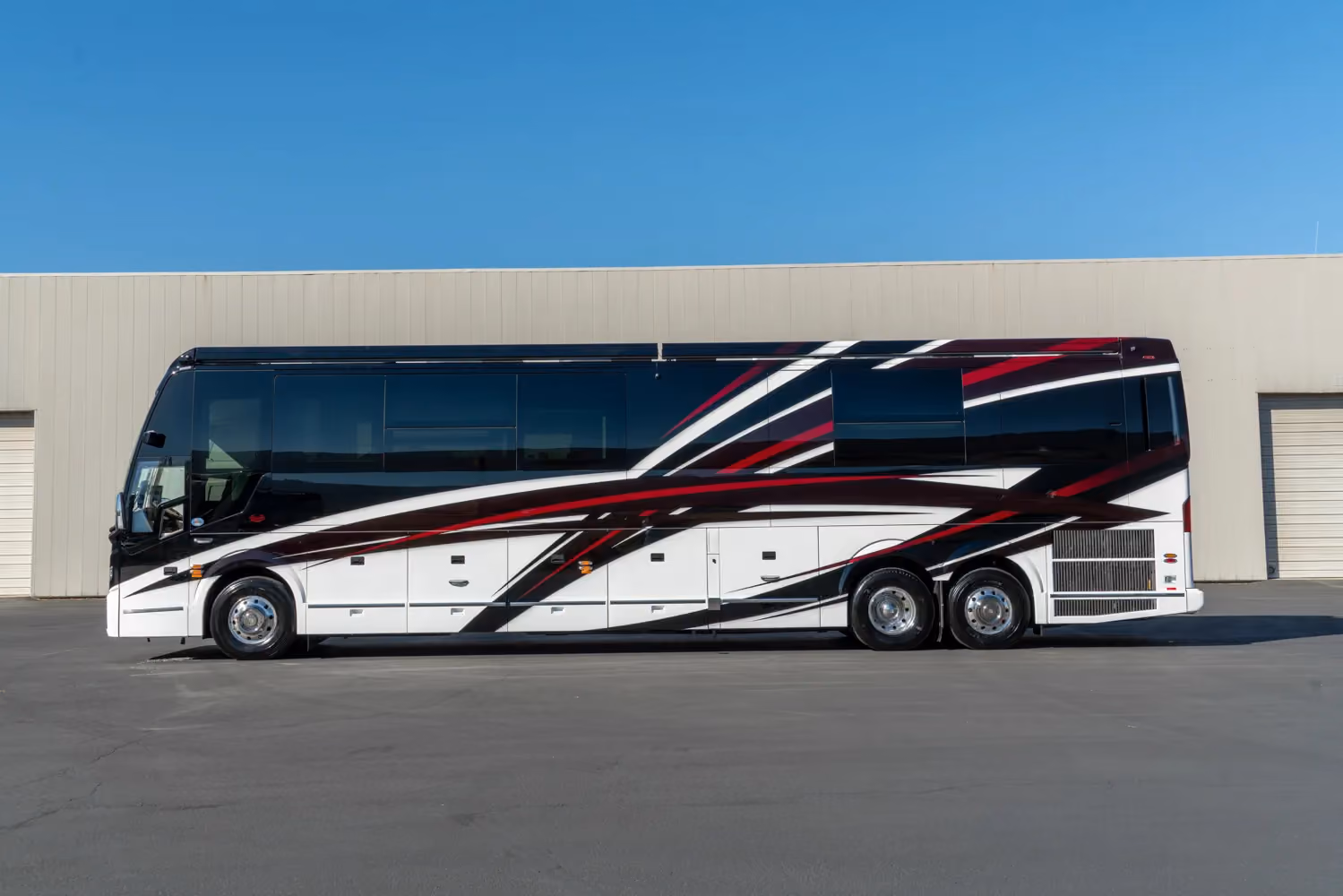 Exterior of Marathon Coach #1411
