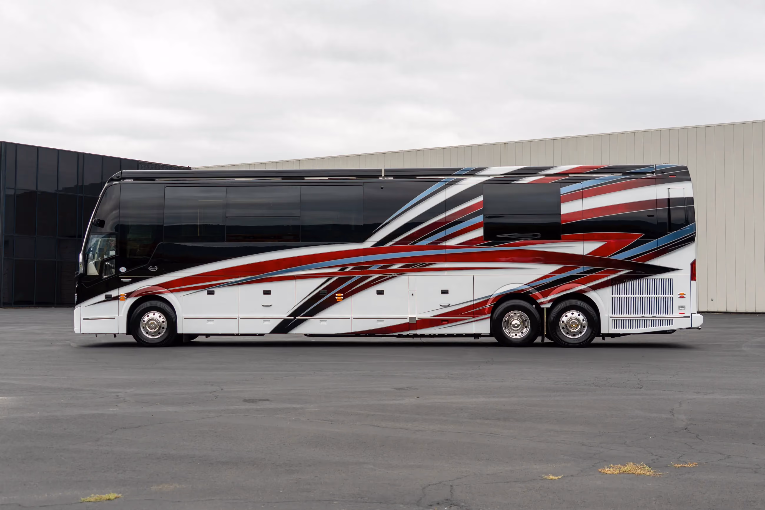 Exterior of Marathon Coach #1413 | Luxury Motorcoach for Sale