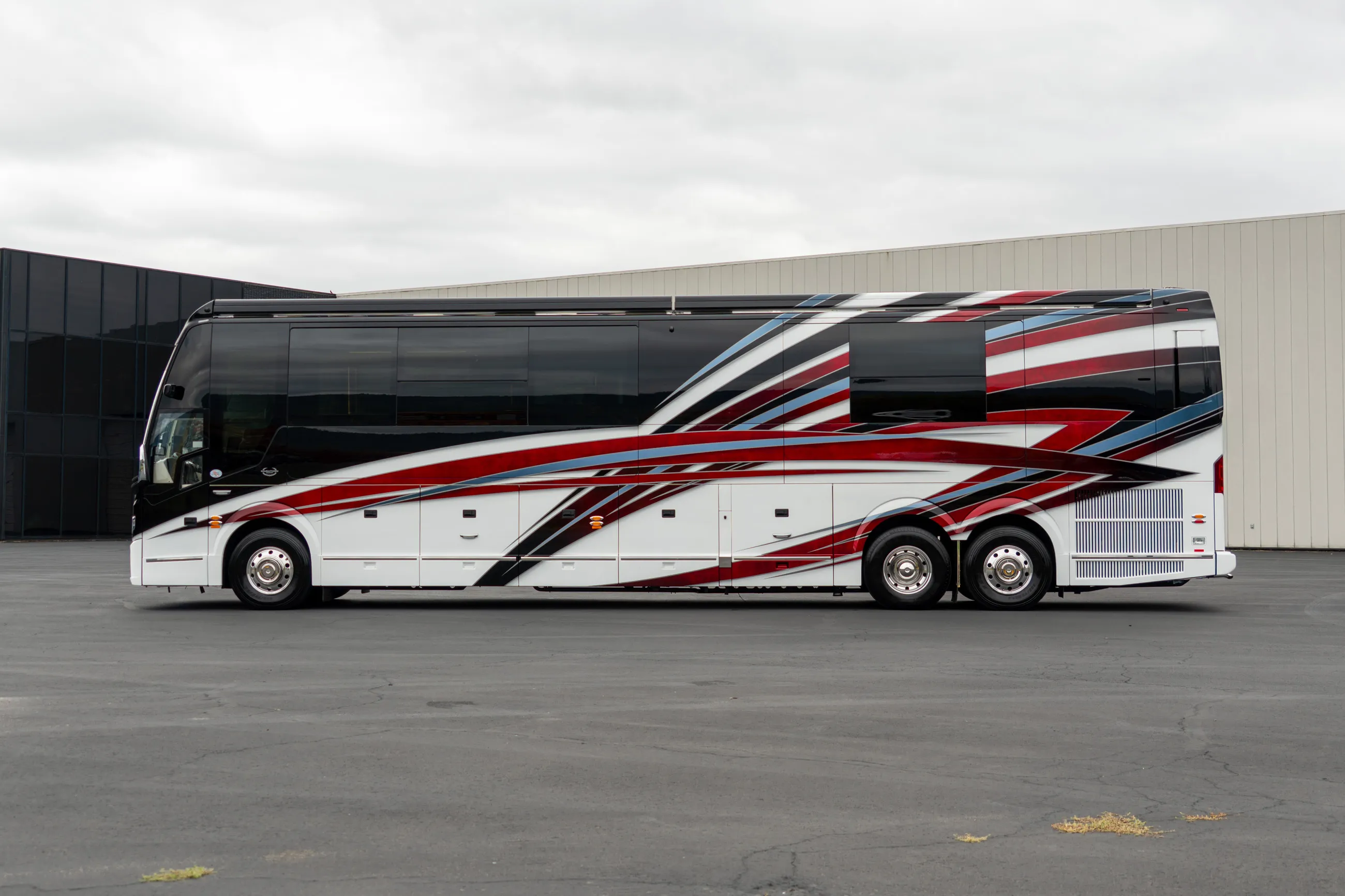 Exterior of Marathon Coach #1413 | Luxury Motorcoach for Sale