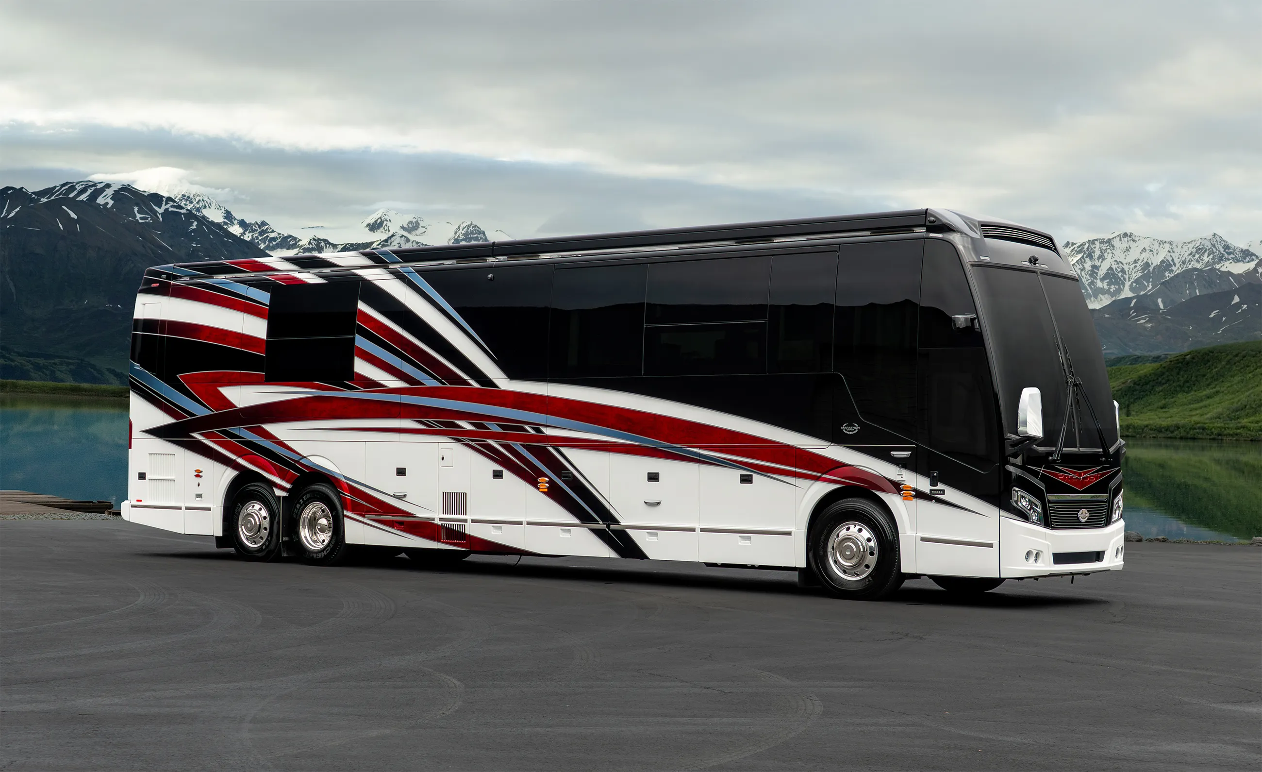 Exterior of Marathon Coach #1413