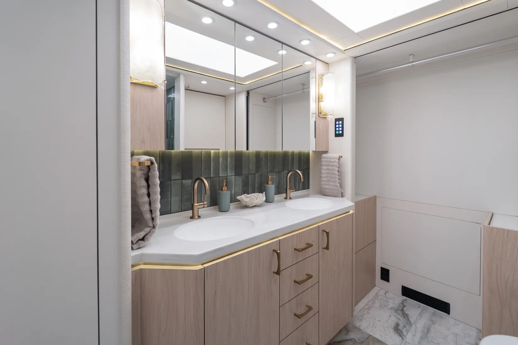 Interior of Marathon Coach #1415