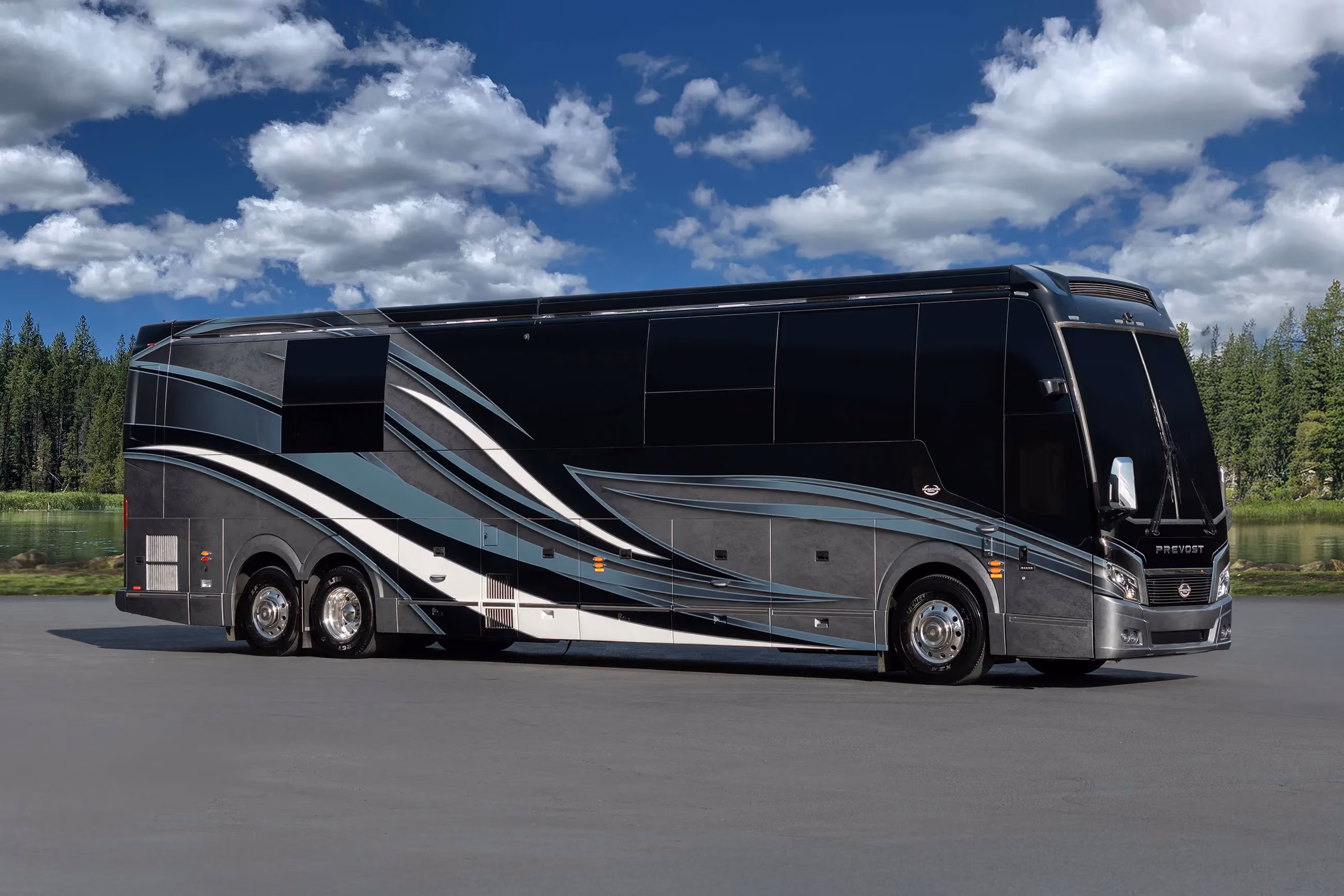 Exterior of Marathon Coach #1415