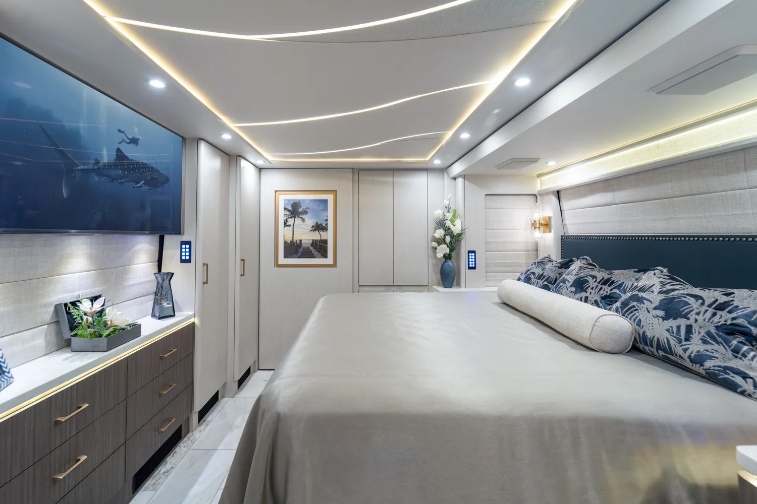 Interior of Marathon Coach #1410