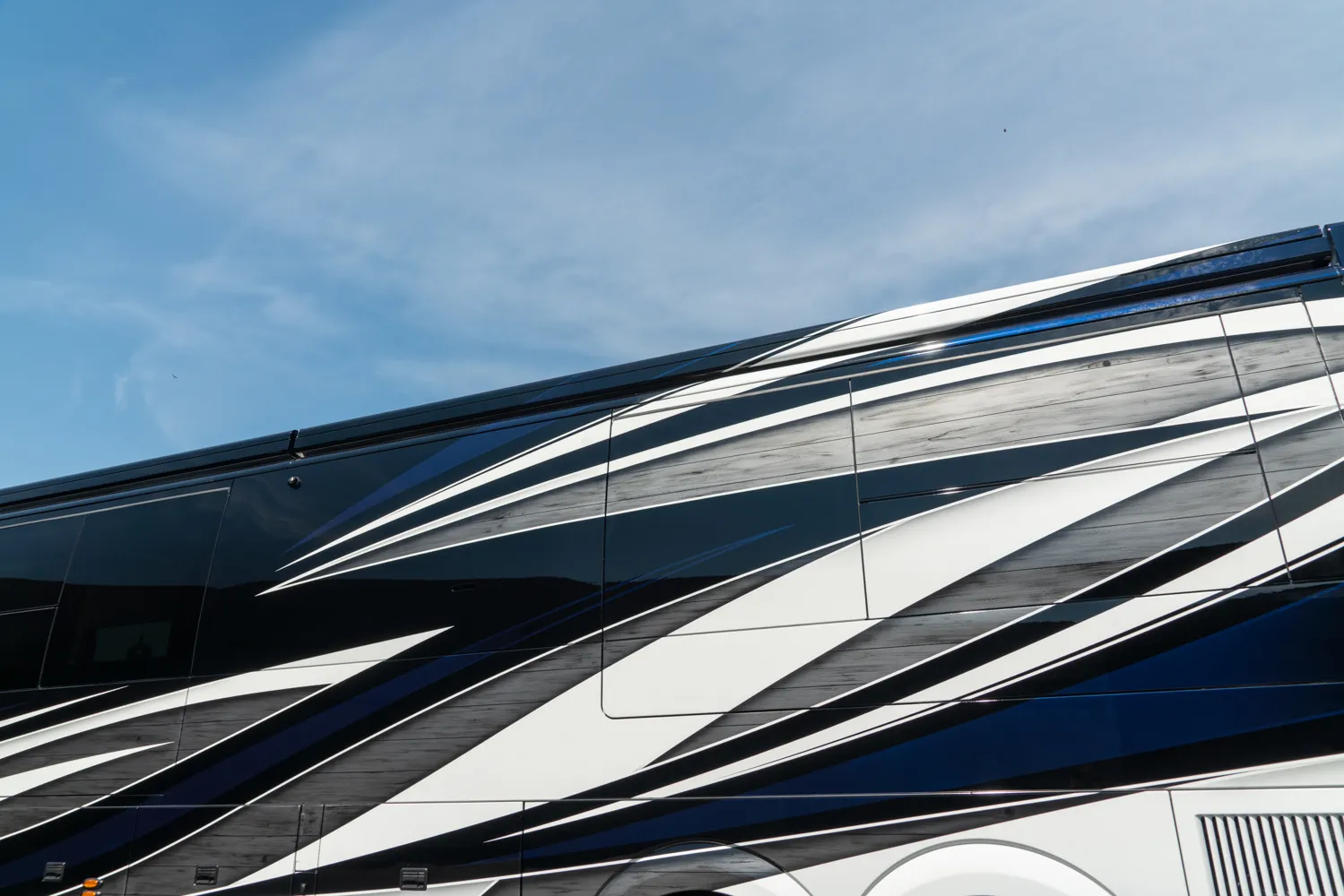 Exterior of Marathon Coach #1410 | Luxury Motorcoach for Sale