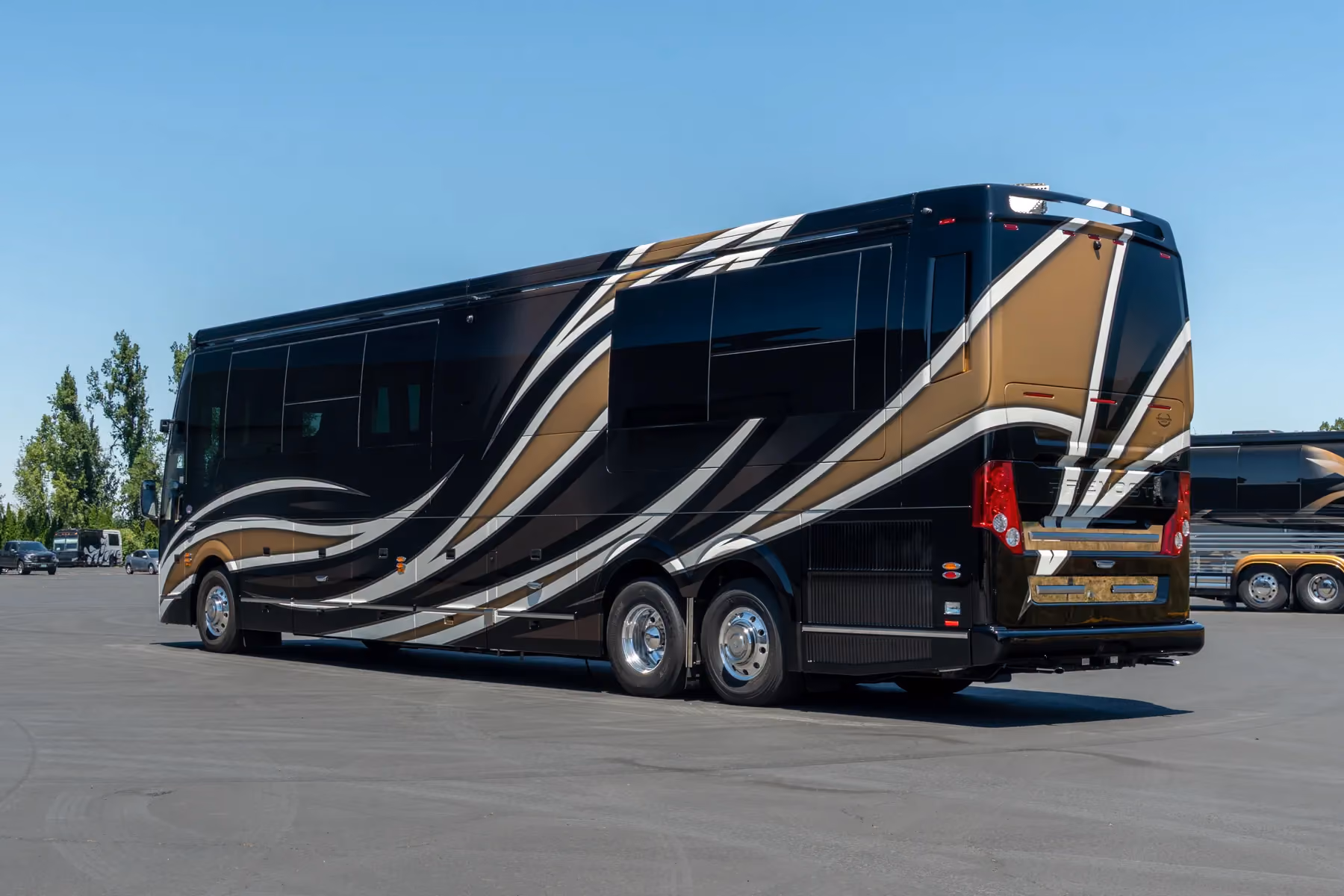 Exterior of Marathon Coach #1408 | Luxury Motorcoach for Sale