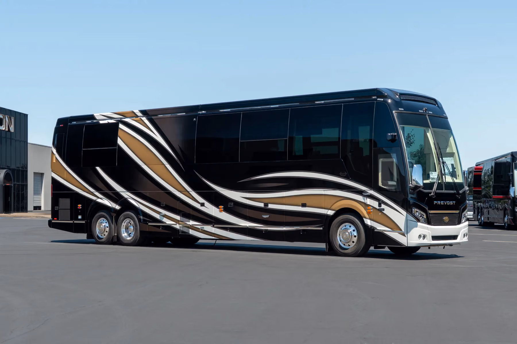 Exterior of Marathon Coach #1408 | Luxury Motorcoach for Sale