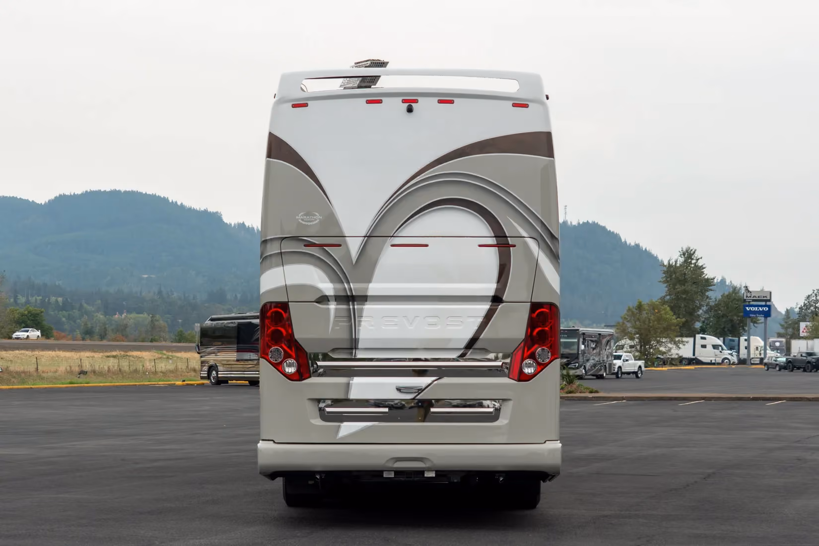 Exterior of Marathon Coach #1409 | Luxury Motorcoach for Sale