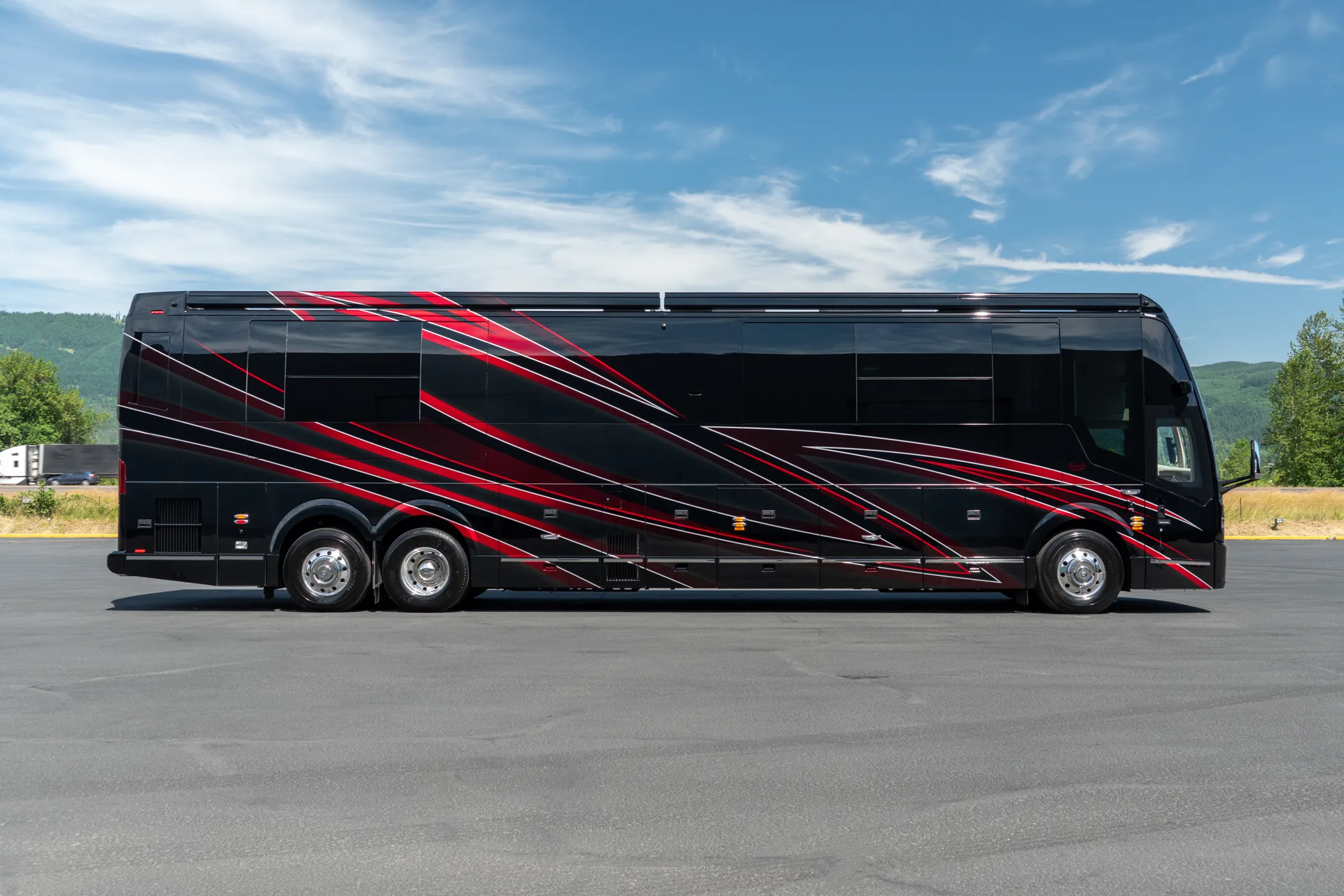Exterior of Marathon Coach #1407 | Luxury Motorcoach for Sale