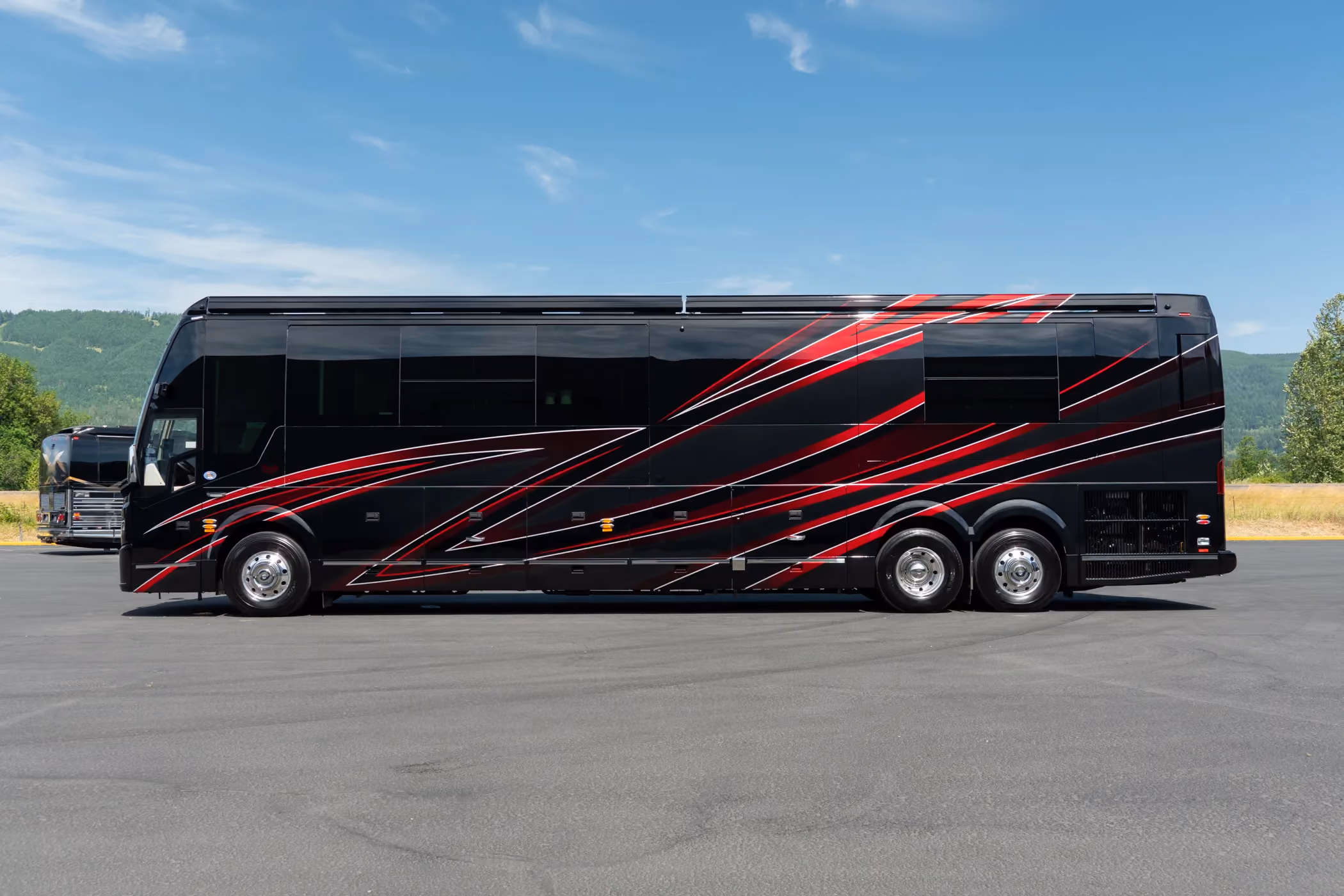 Exterior of Marathon Coach #1407 | Luxury Motorcoach for Sale