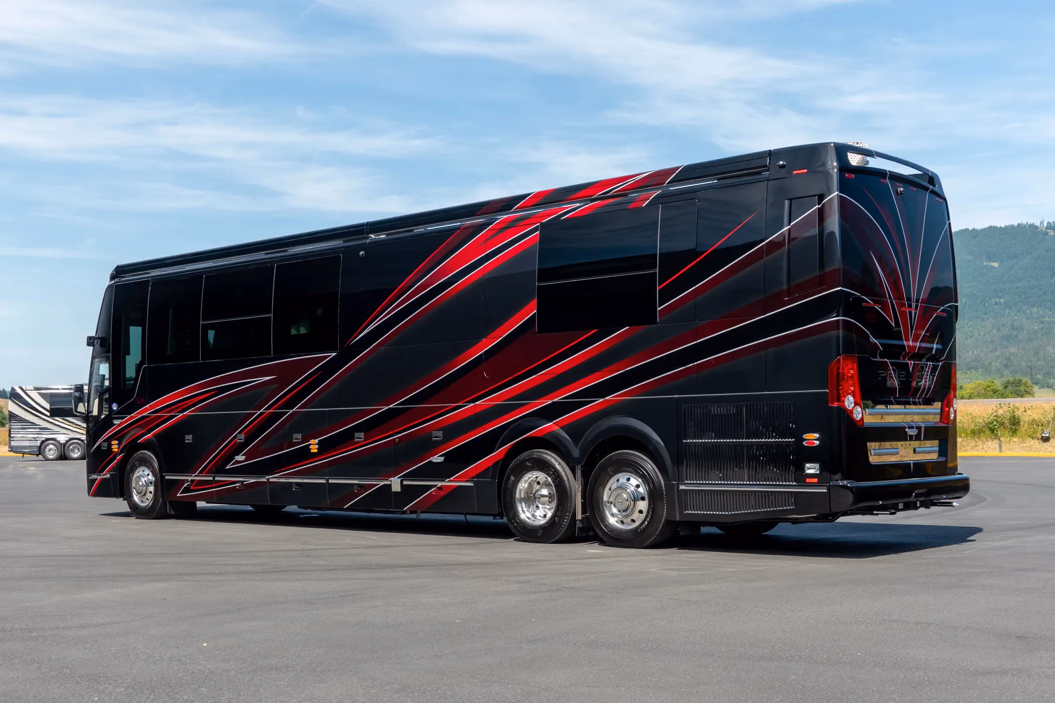 Exterior of Marathon Coach #1407 | Luxury Motorcoach for Sale