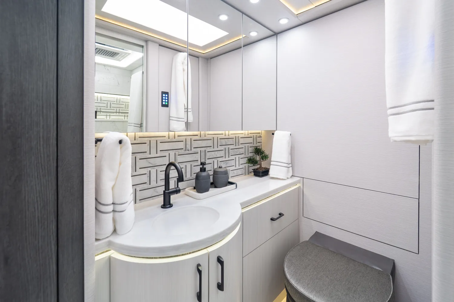Interior of Marathon Coach #1403