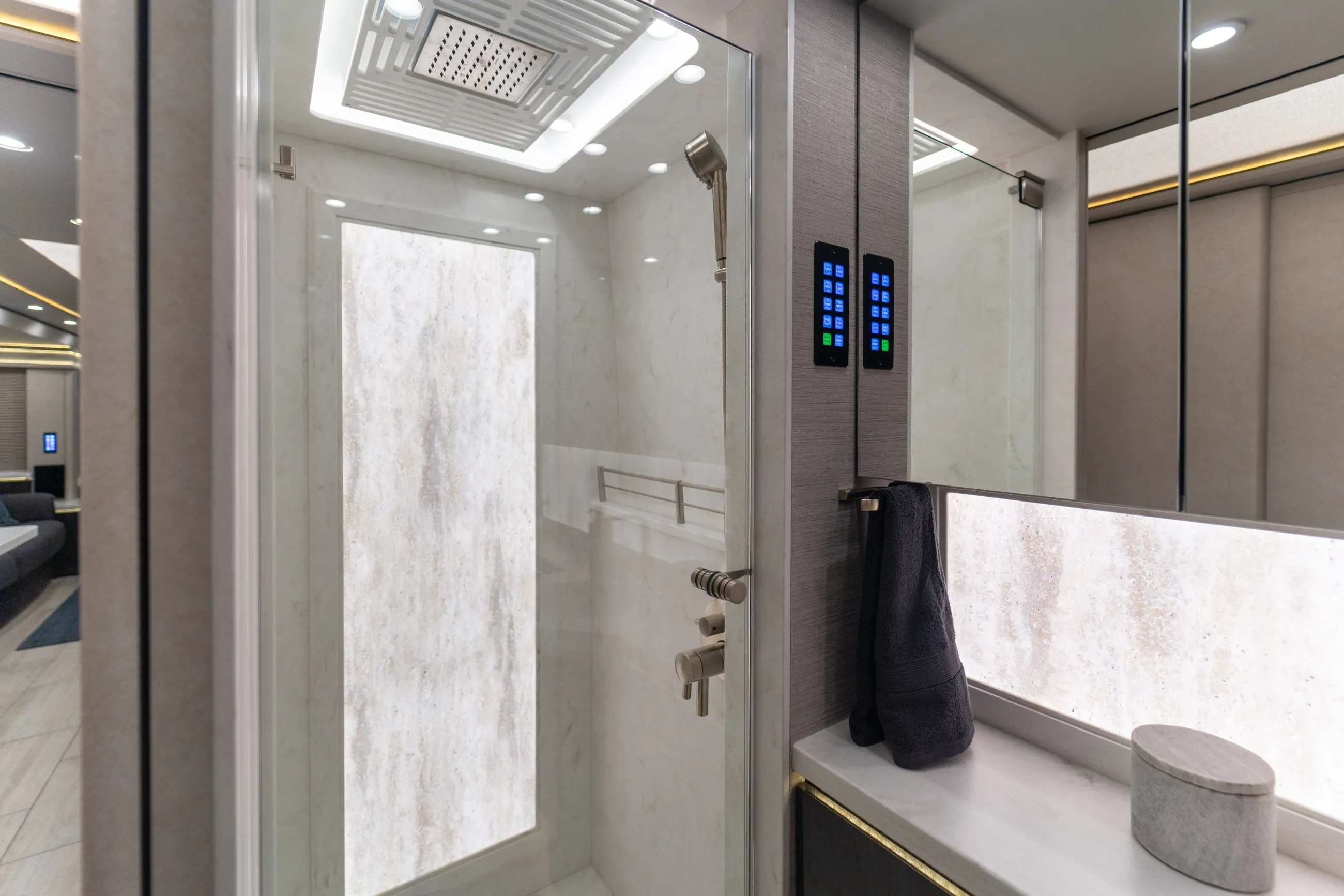 Bathroom in Marathon Coach #1401