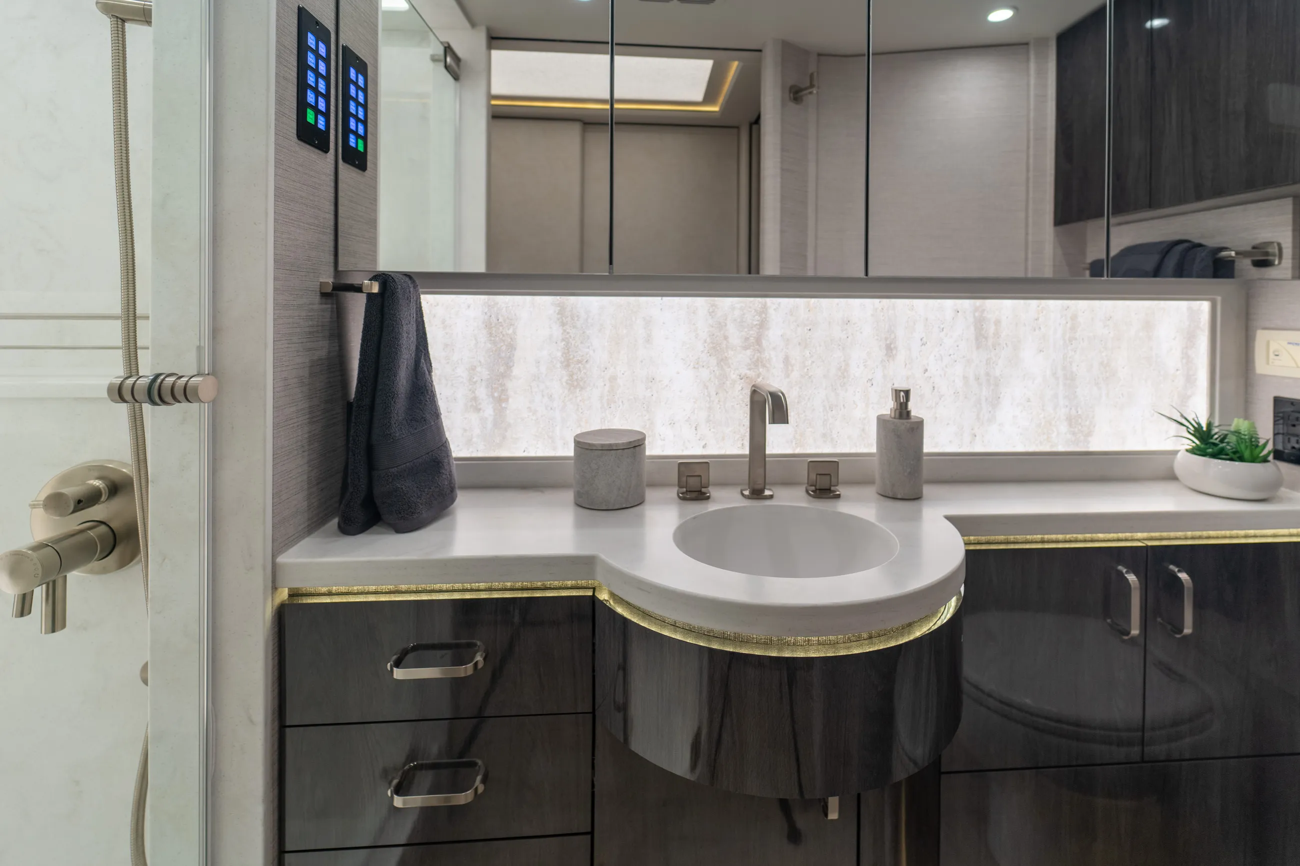 Interior of Marathon Coach #1401 | Luxury Motorcoach for Sale