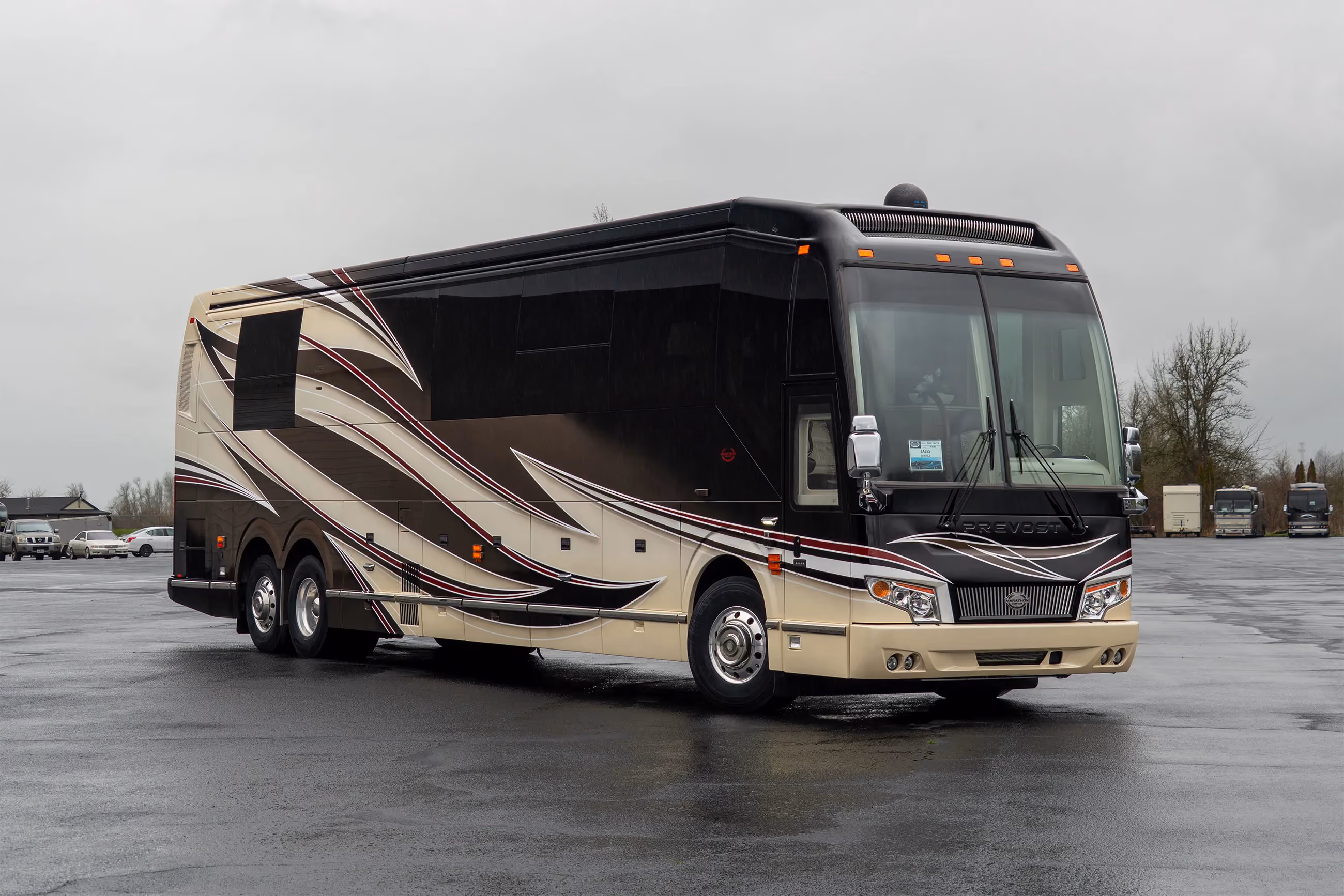 Marathon Coach #1309 | Luxury Motorcoach for Sale
