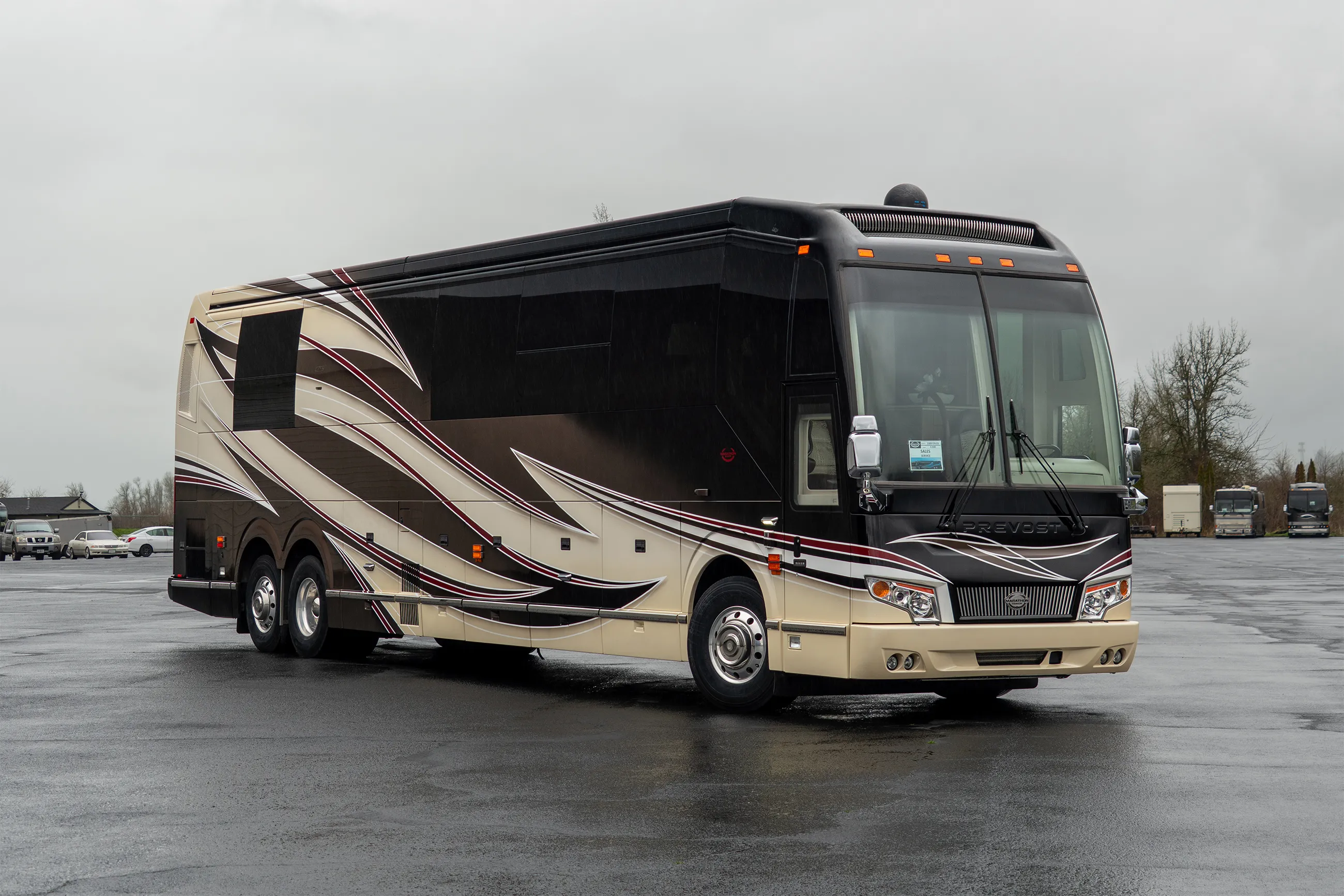 Marathon Coach #1309 | Luxury Motorcoach for Sale