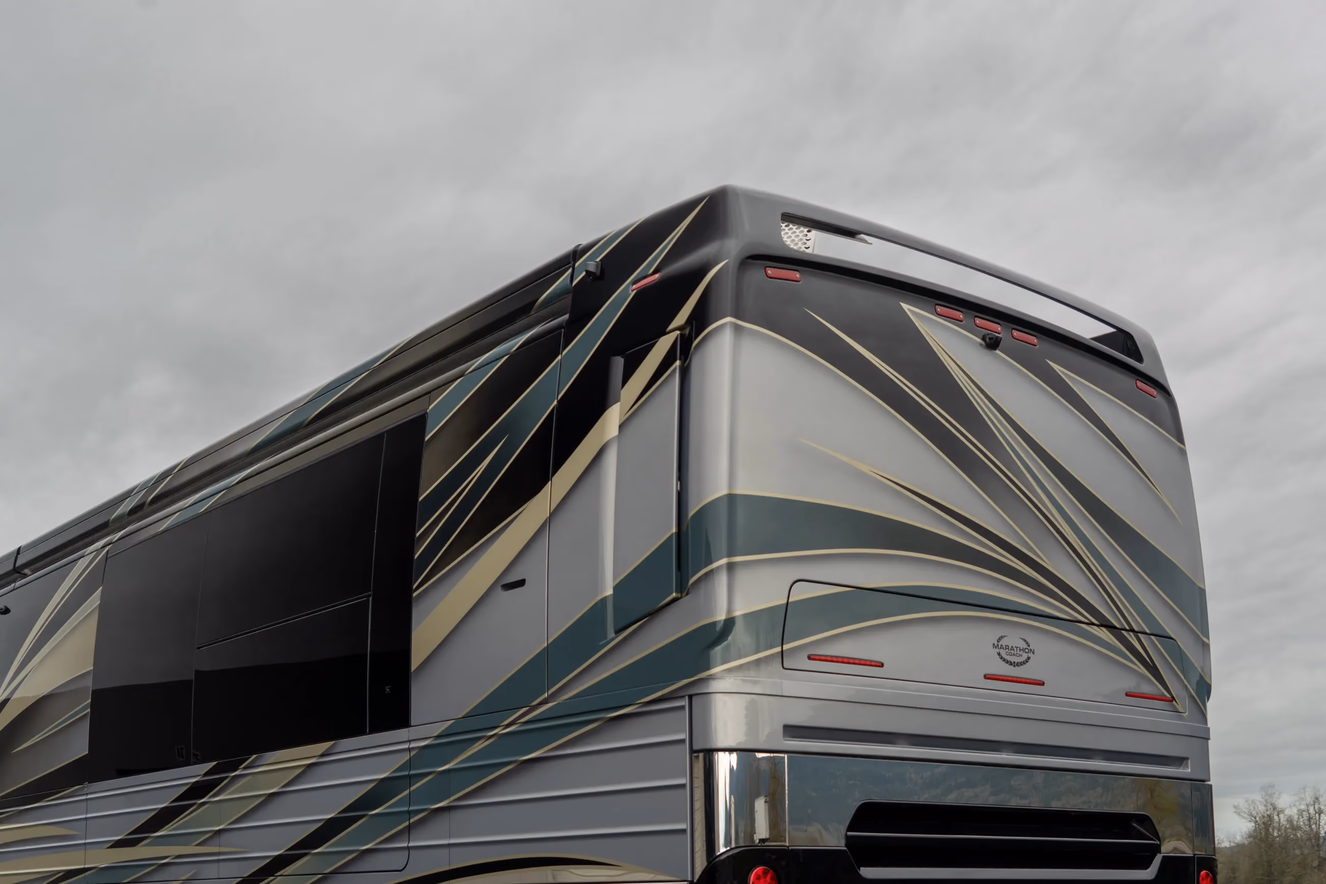 Marathon Coach #1421