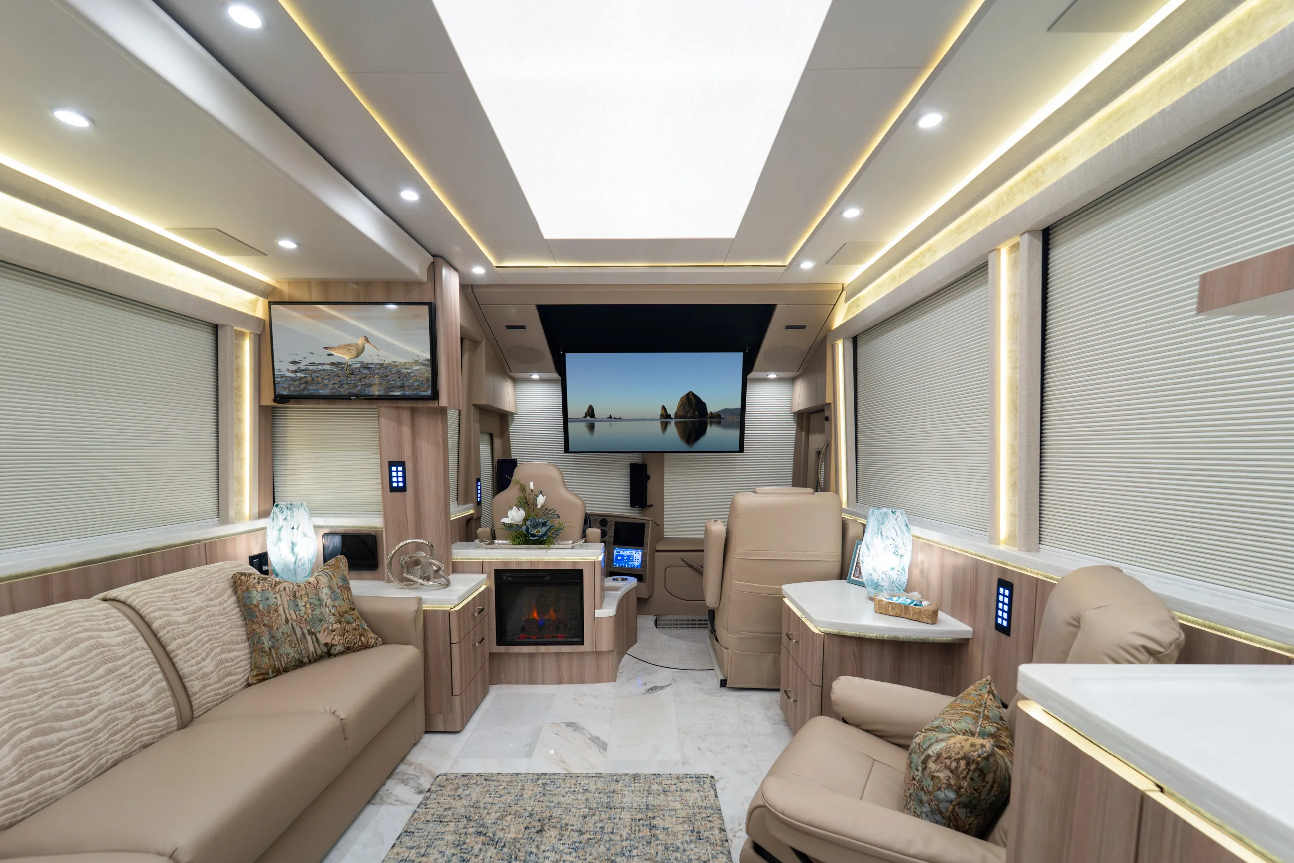 Marathon Coach #1421