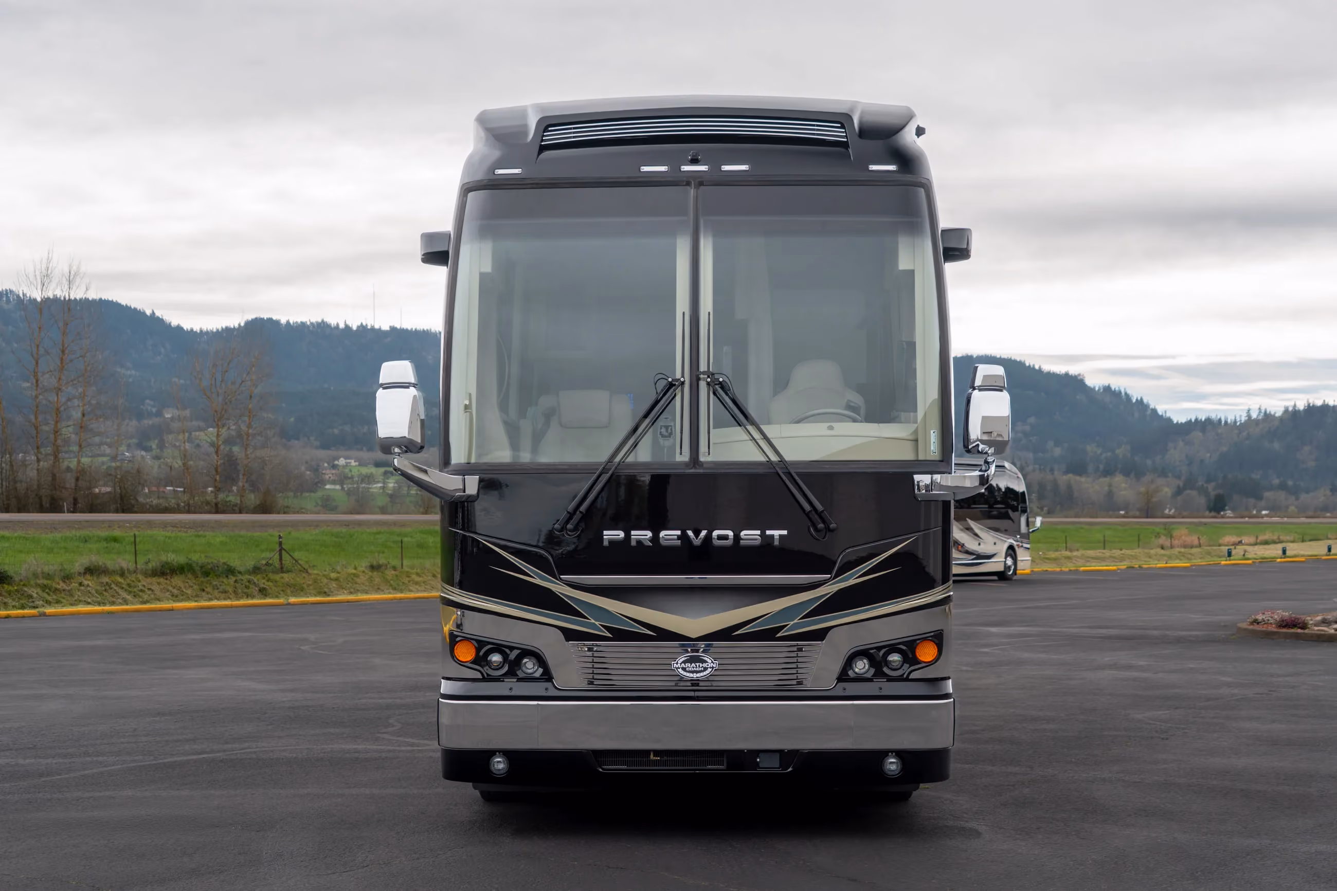 Marathon Coach #1421