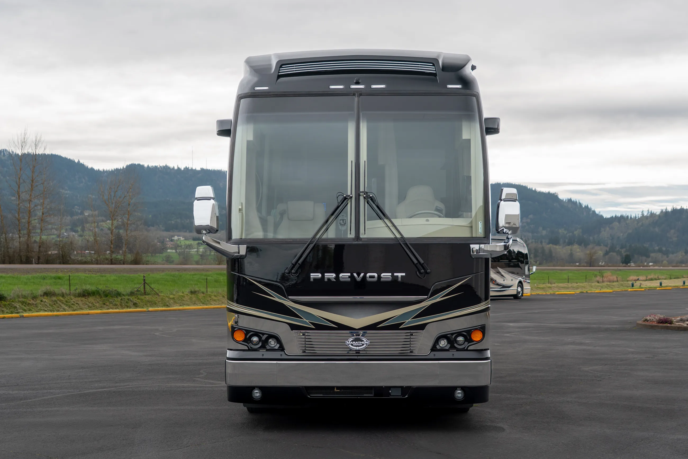 Marathon Coach #1421