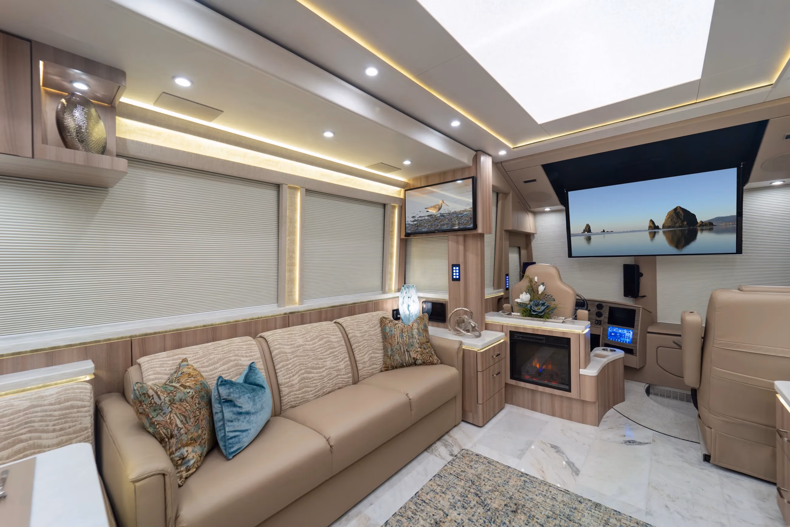 Marathon Coach #1421