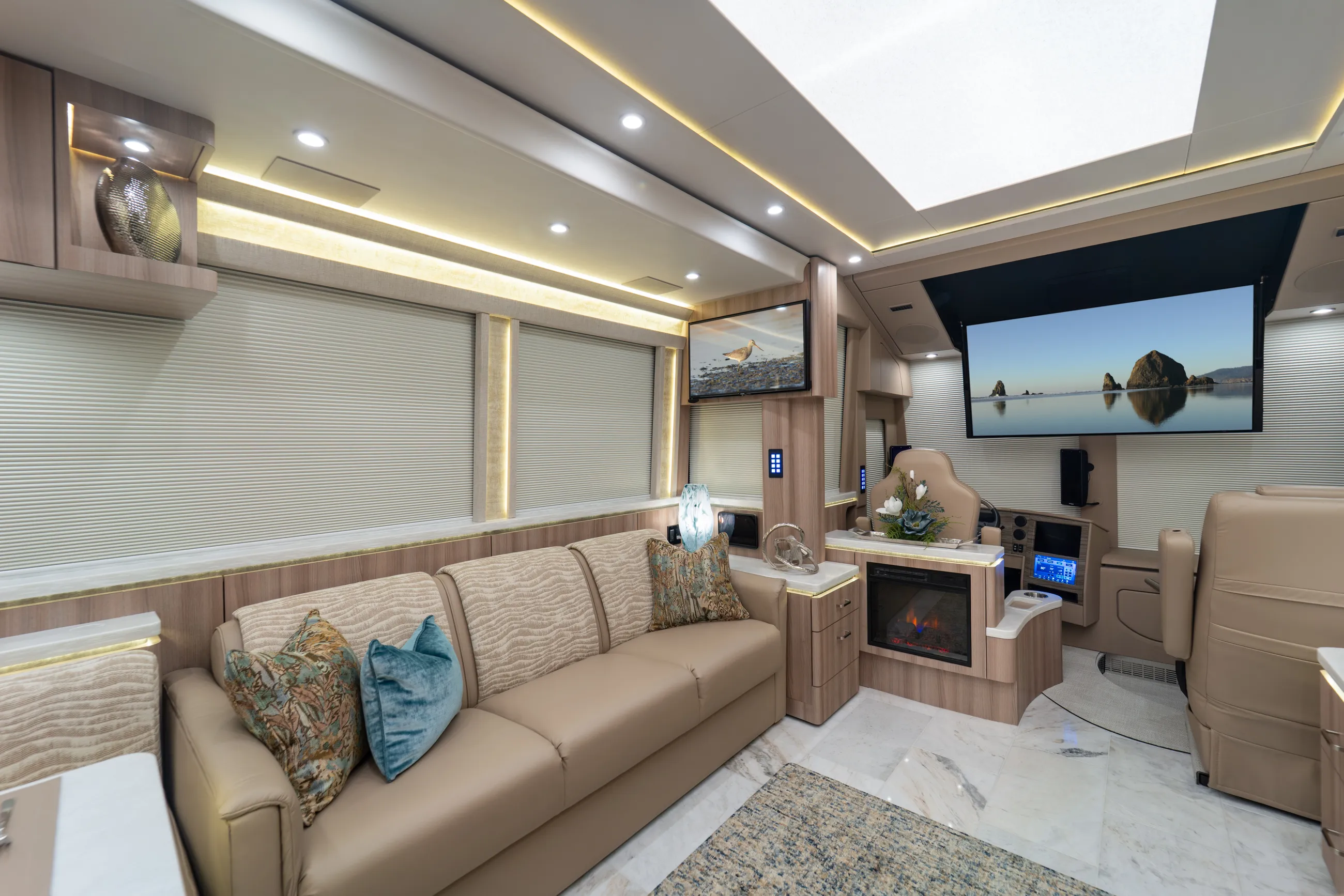 Marathon Coach #1421