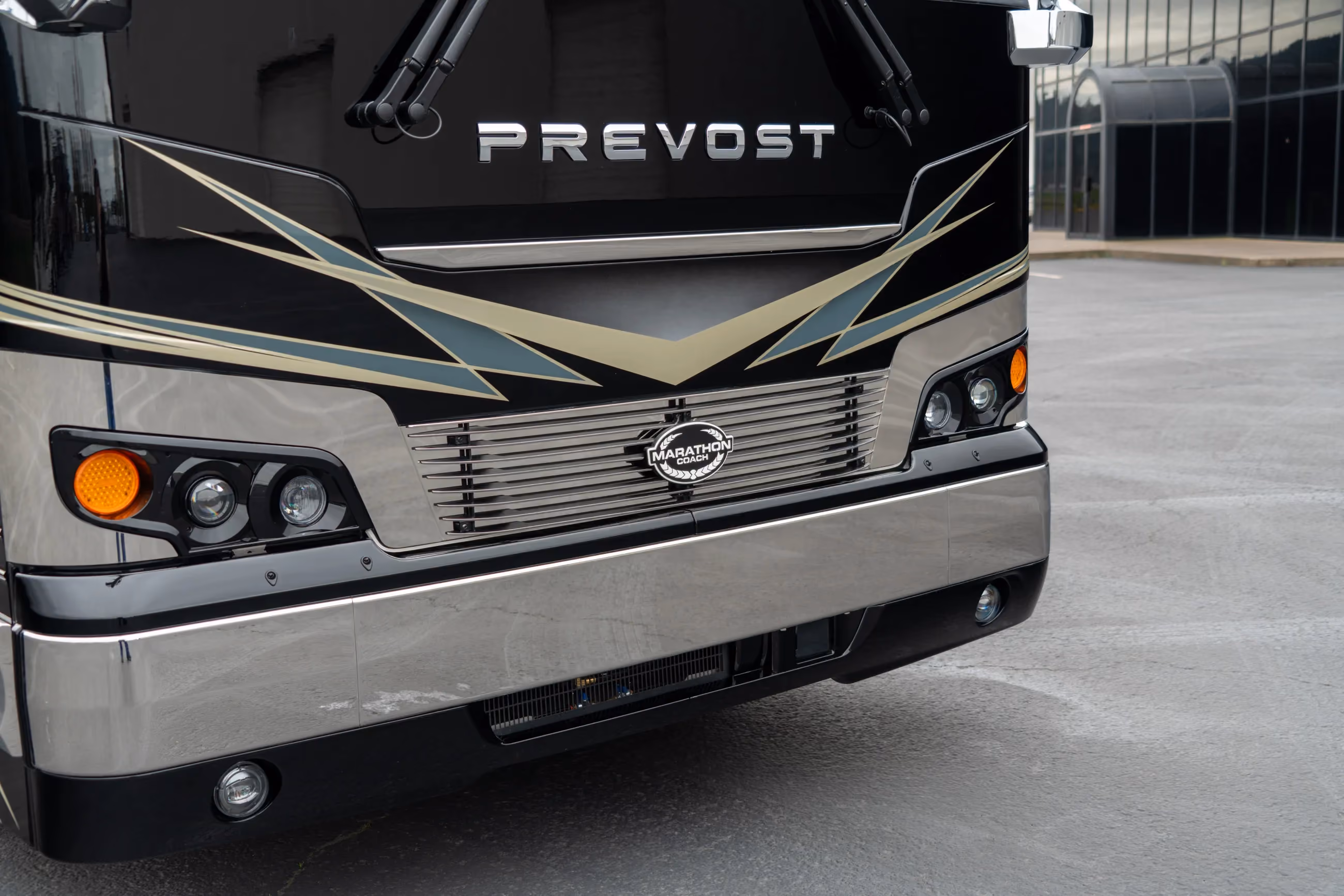 Marathon Coach #1421