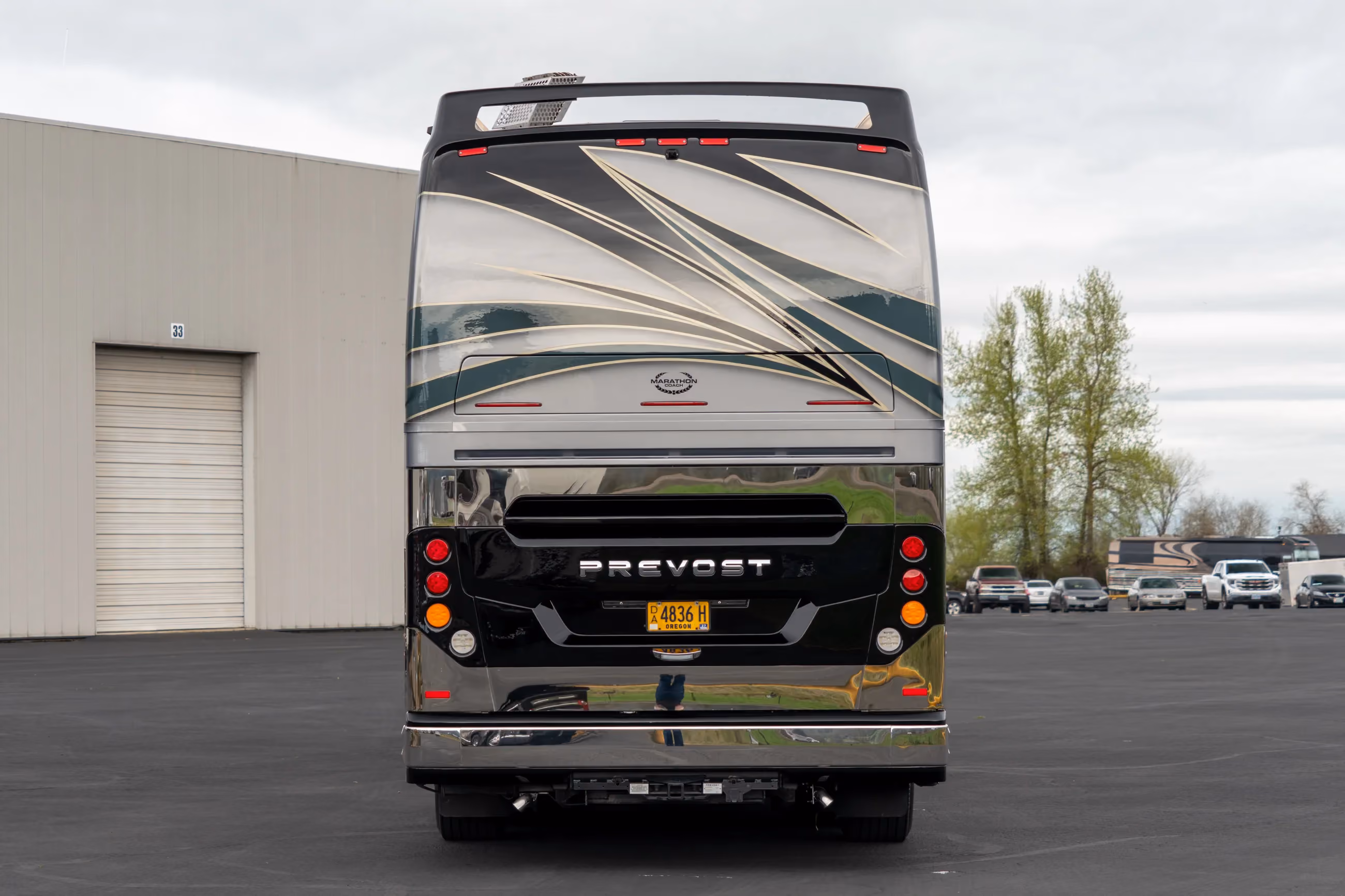 Marathon Coach #1421