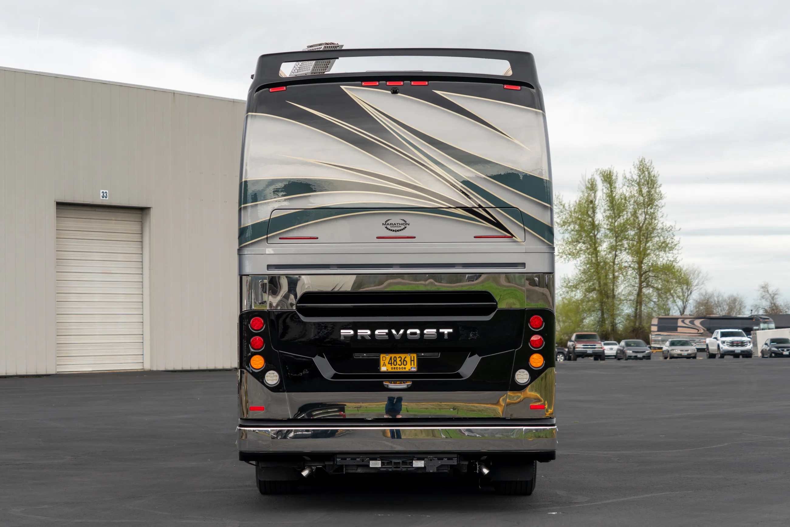 Marathon Coach #1421