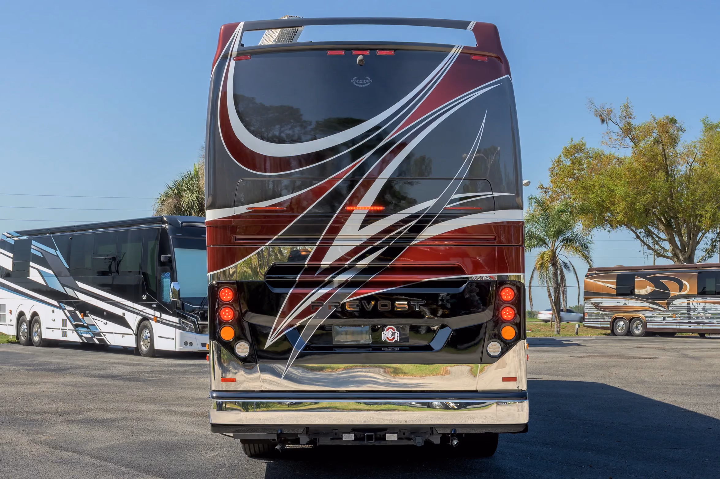 Marathon Coach #1379