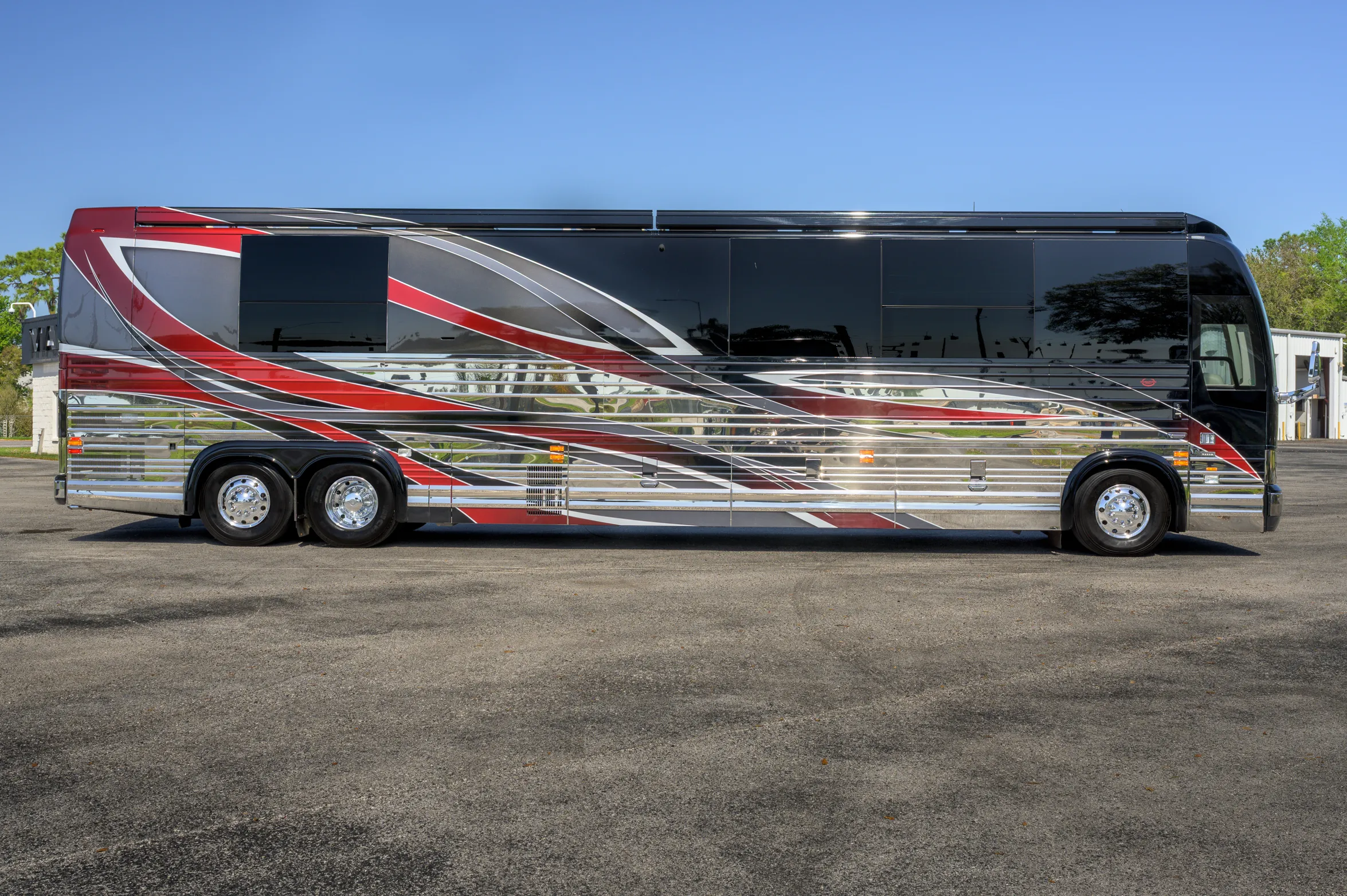 Marathon Coach #1379