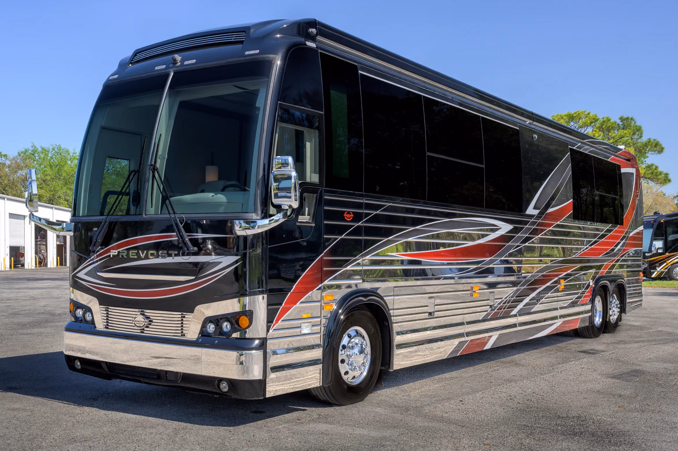 Marathon Coach #1379