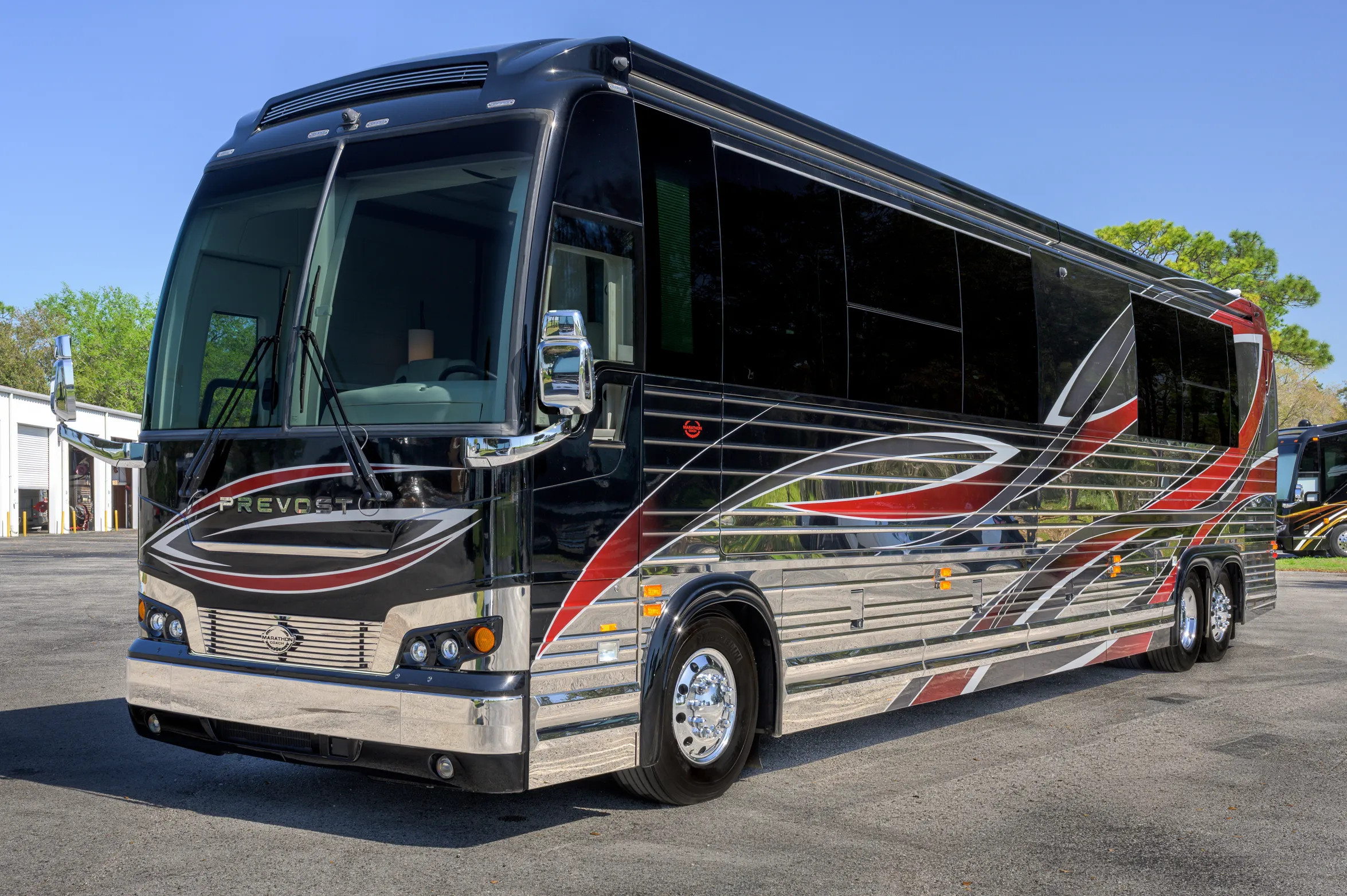 Marathon Coach #1379