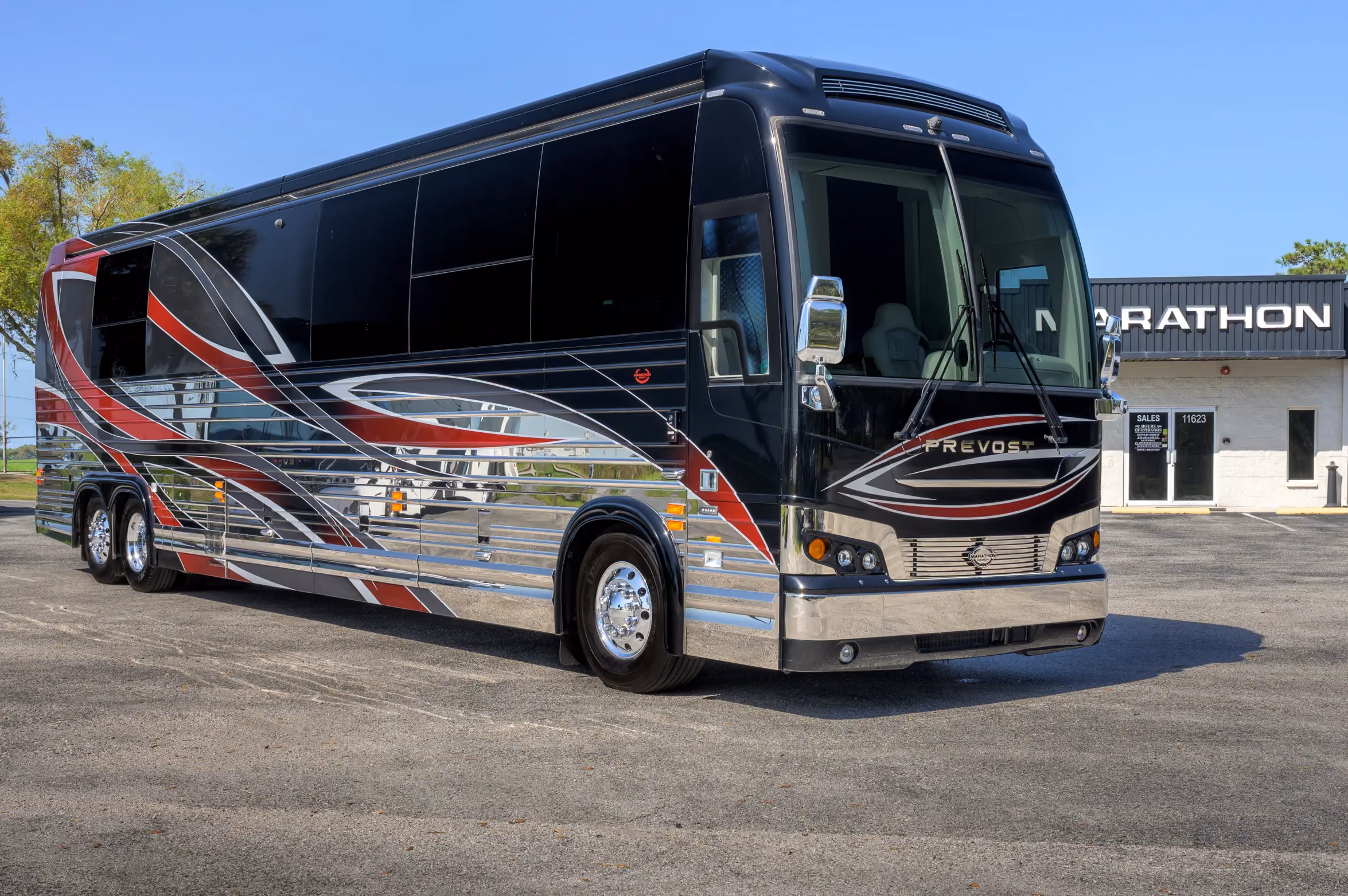 Marathon Coach #1379