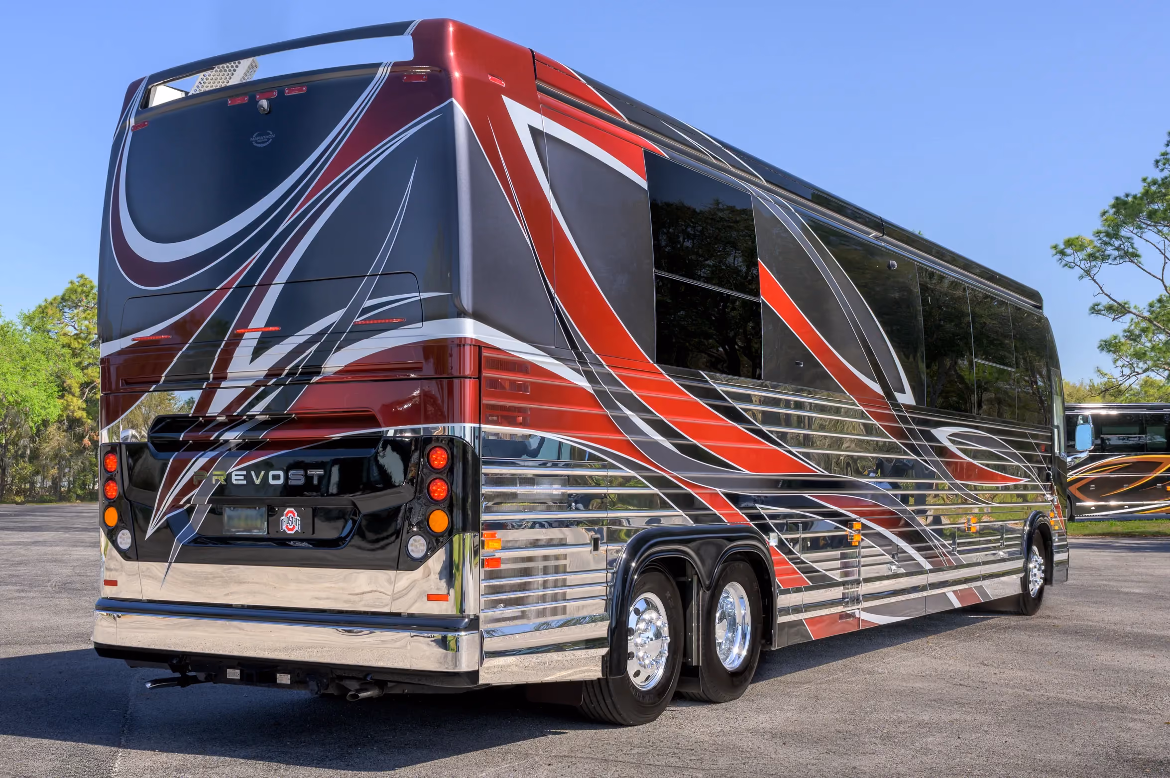 Marathon Coach #1379