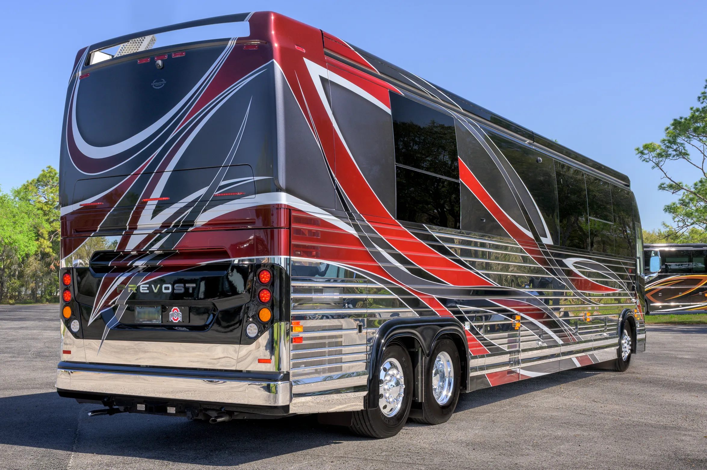 Marathon Coach #1379