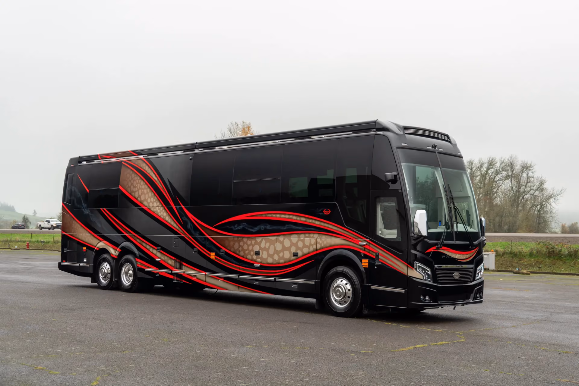 Marathon Coach #1380