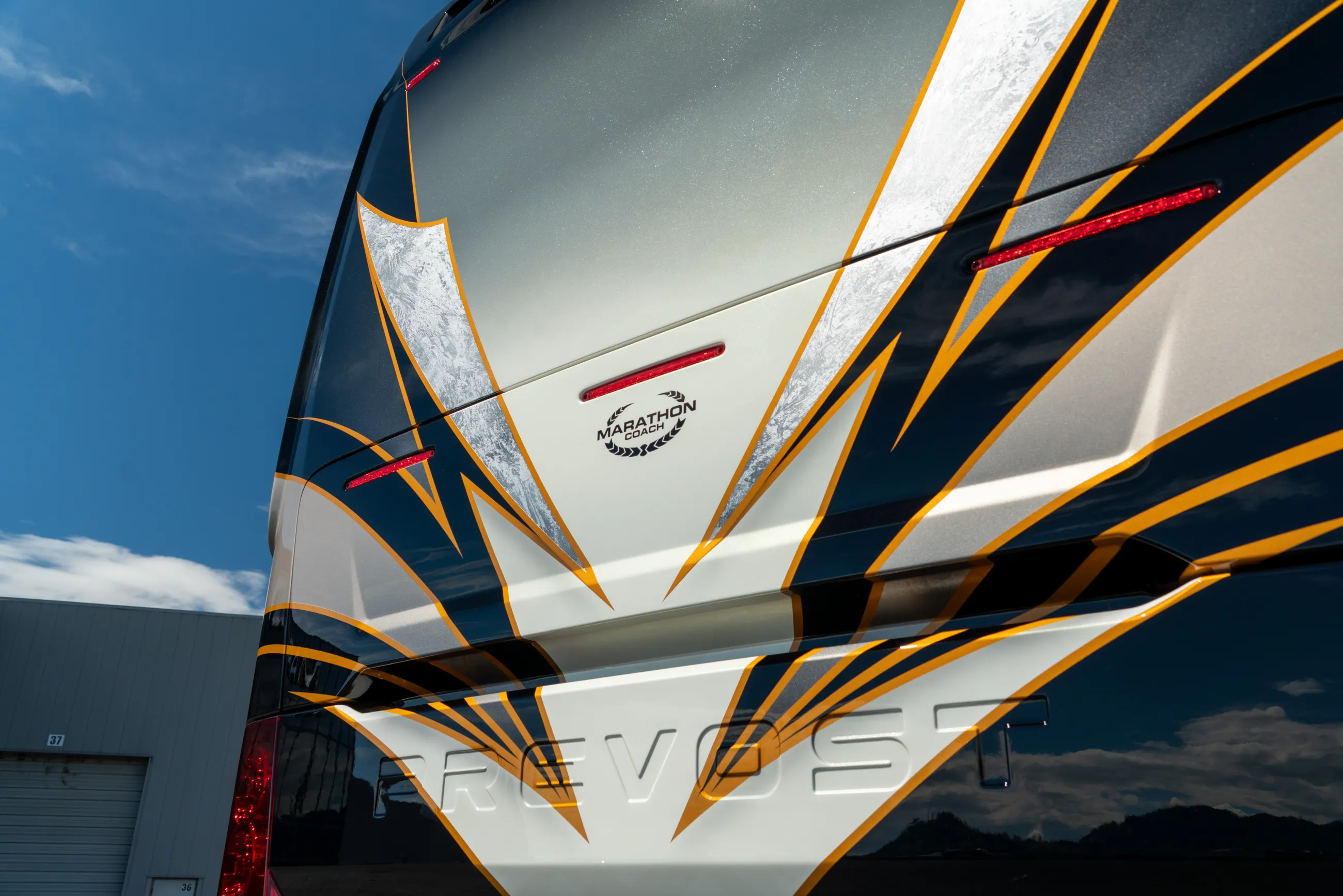 Exterior of Marathon Coach #1422