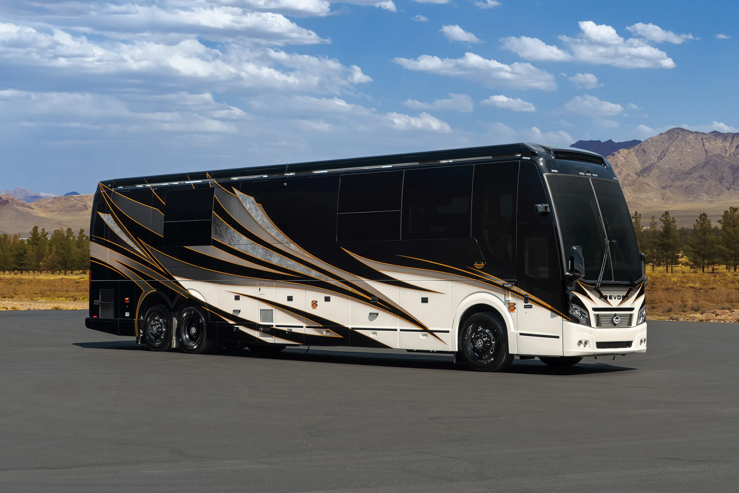 Marathon Coach #1422