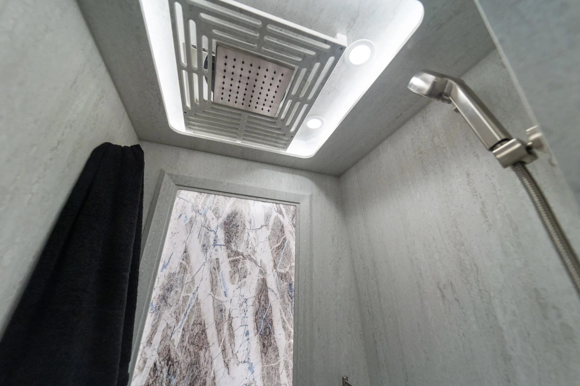 Marathon Coach #1384 | Luxury Motorcoach for Sale