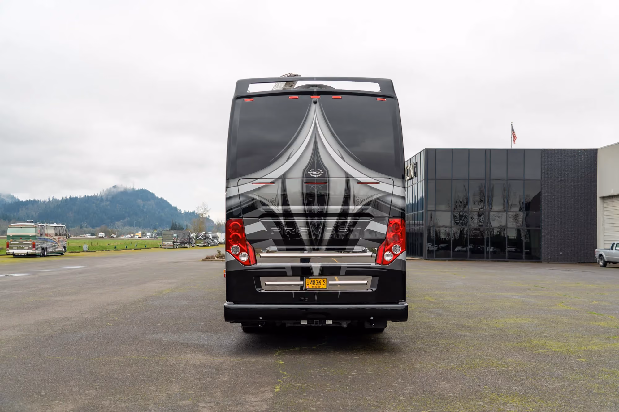 Marathon Coach #1384 | Luxury Motorcoach for Sale