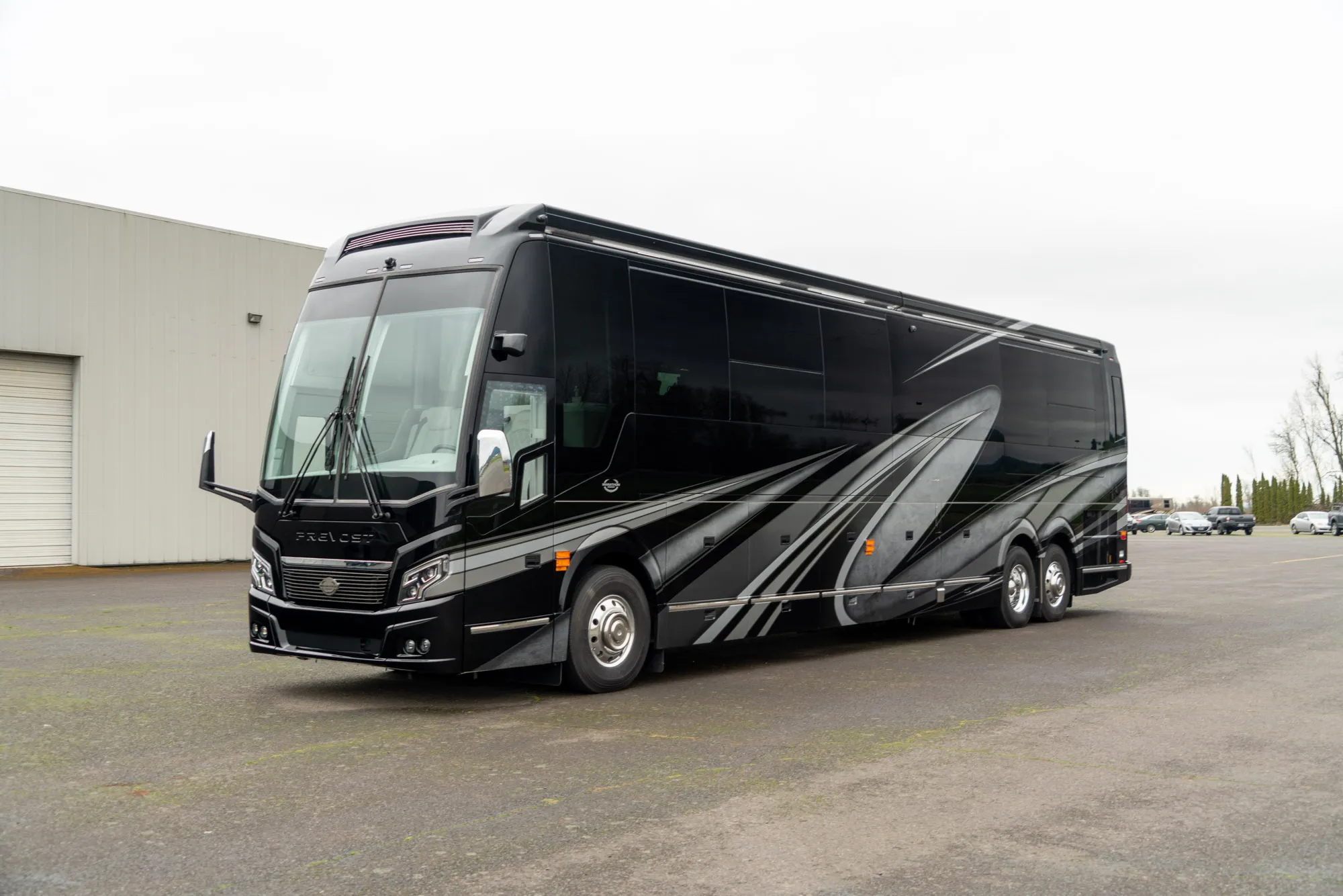 Marathon Coach #1384 | Luxury Motorcoach for Sale