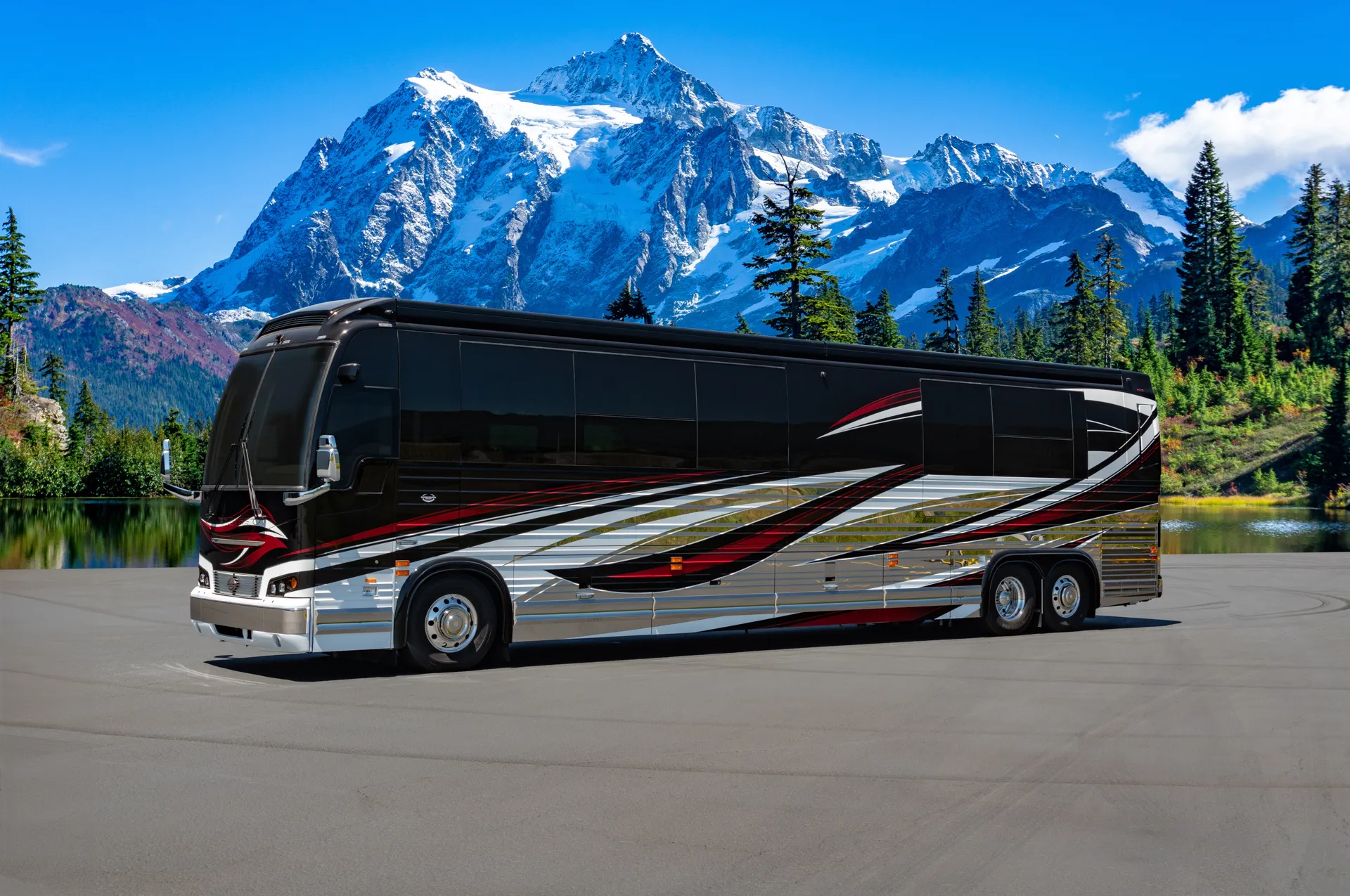 Marathon Coach #1390 | Luxury Motorcoach for Sale