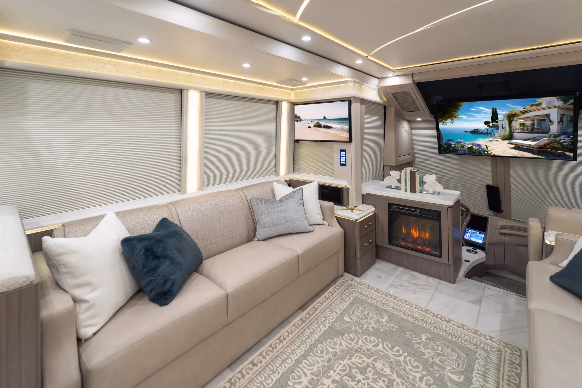 Marathon Coach #1385 | Luxury Motorcoach for Sale